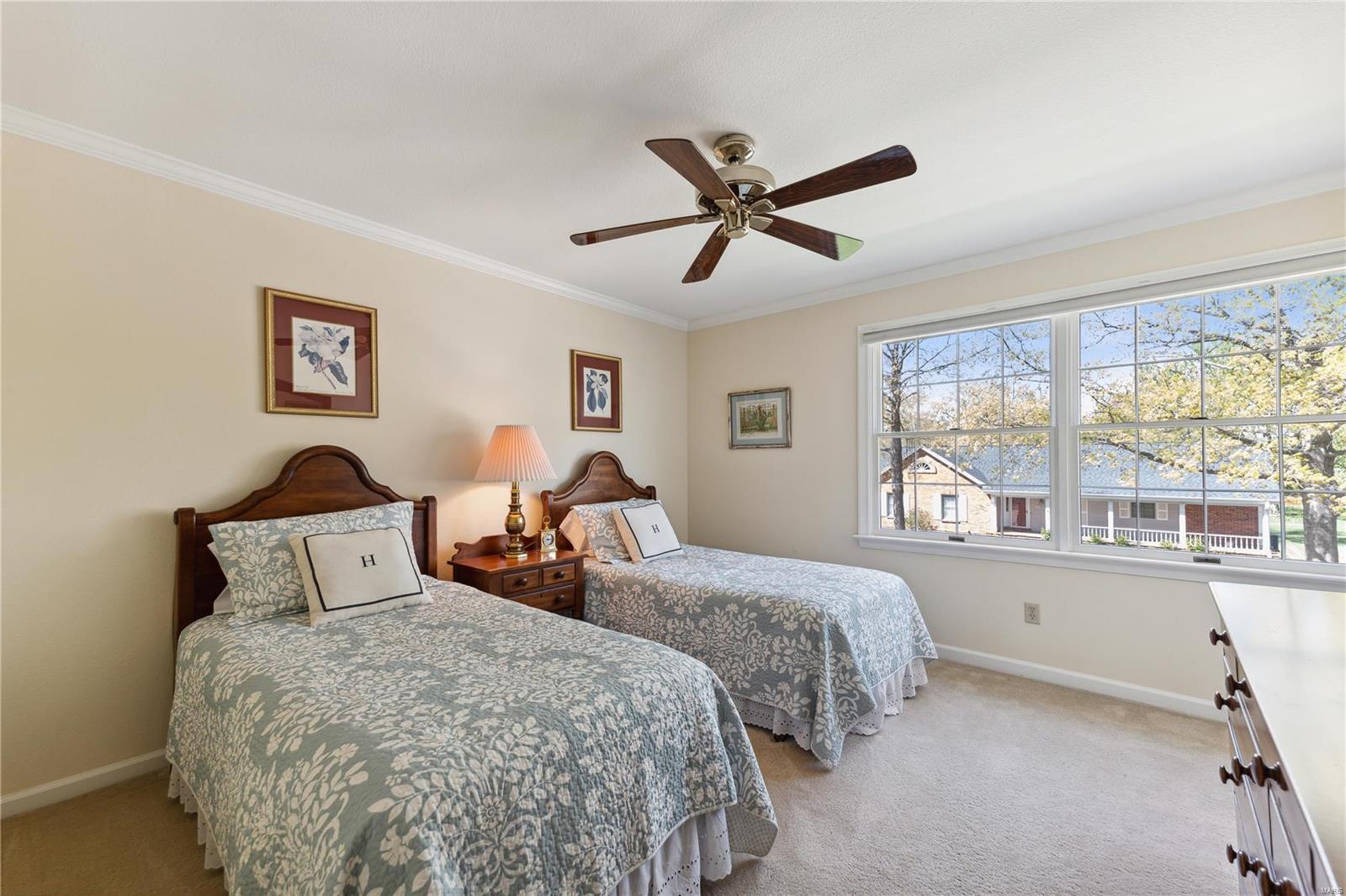 2156 Fairway Bend