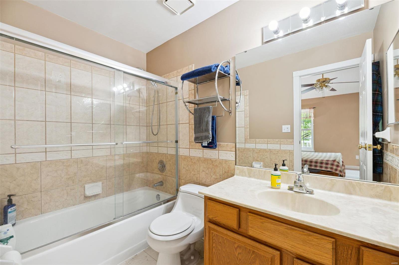 16513 Carriage View Ct