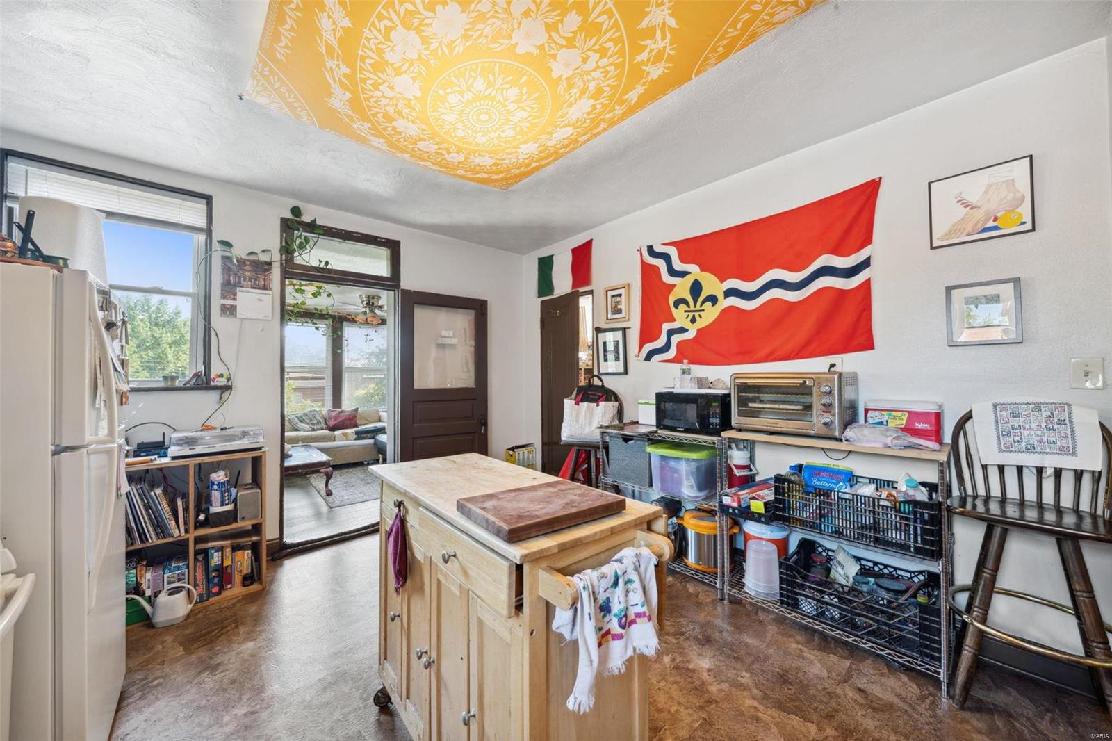 5214 Devonshire Avenue Unit: 5214-5216