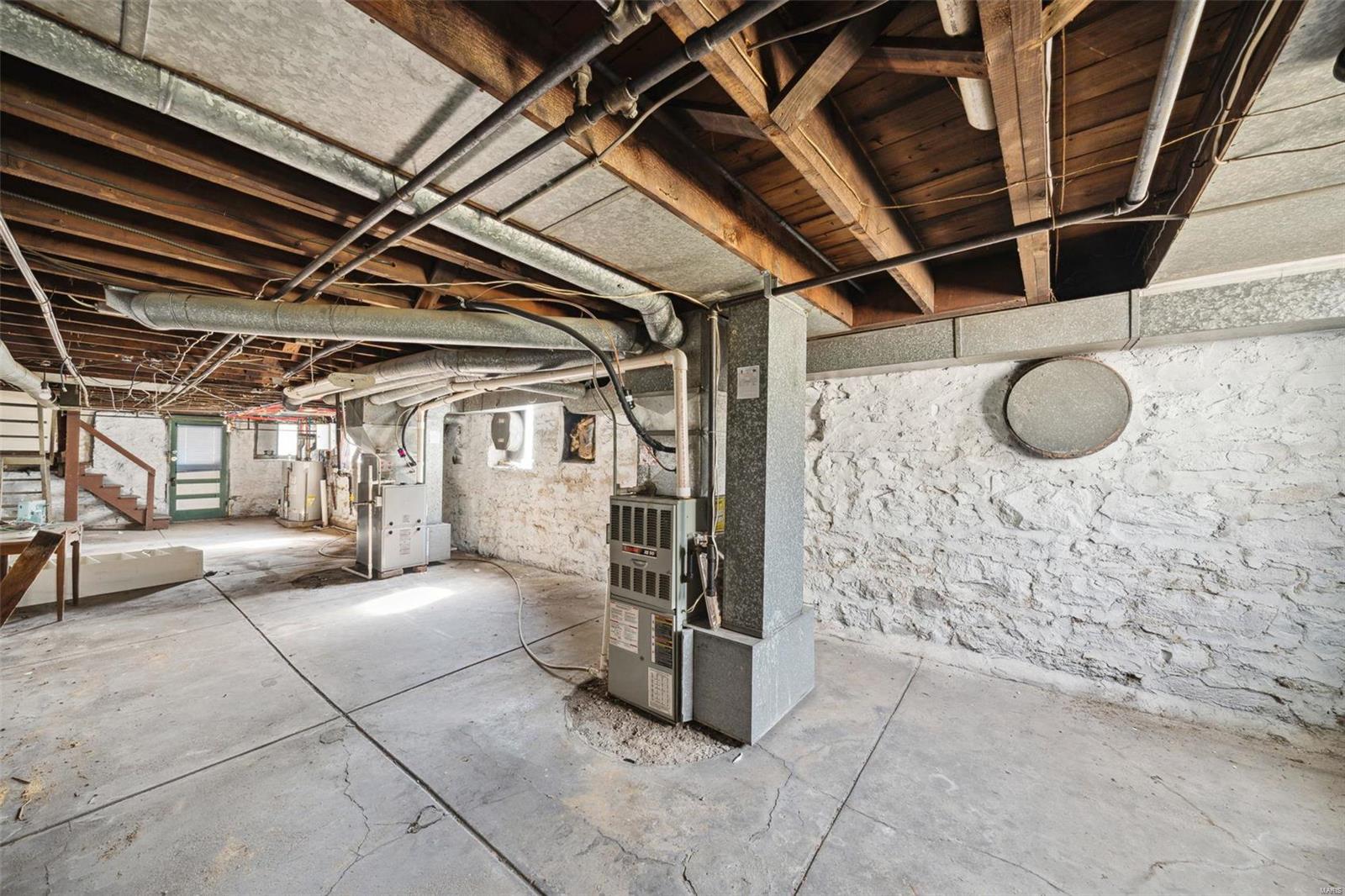 5214 Devonshire Avenue Unit: 5214-5216
