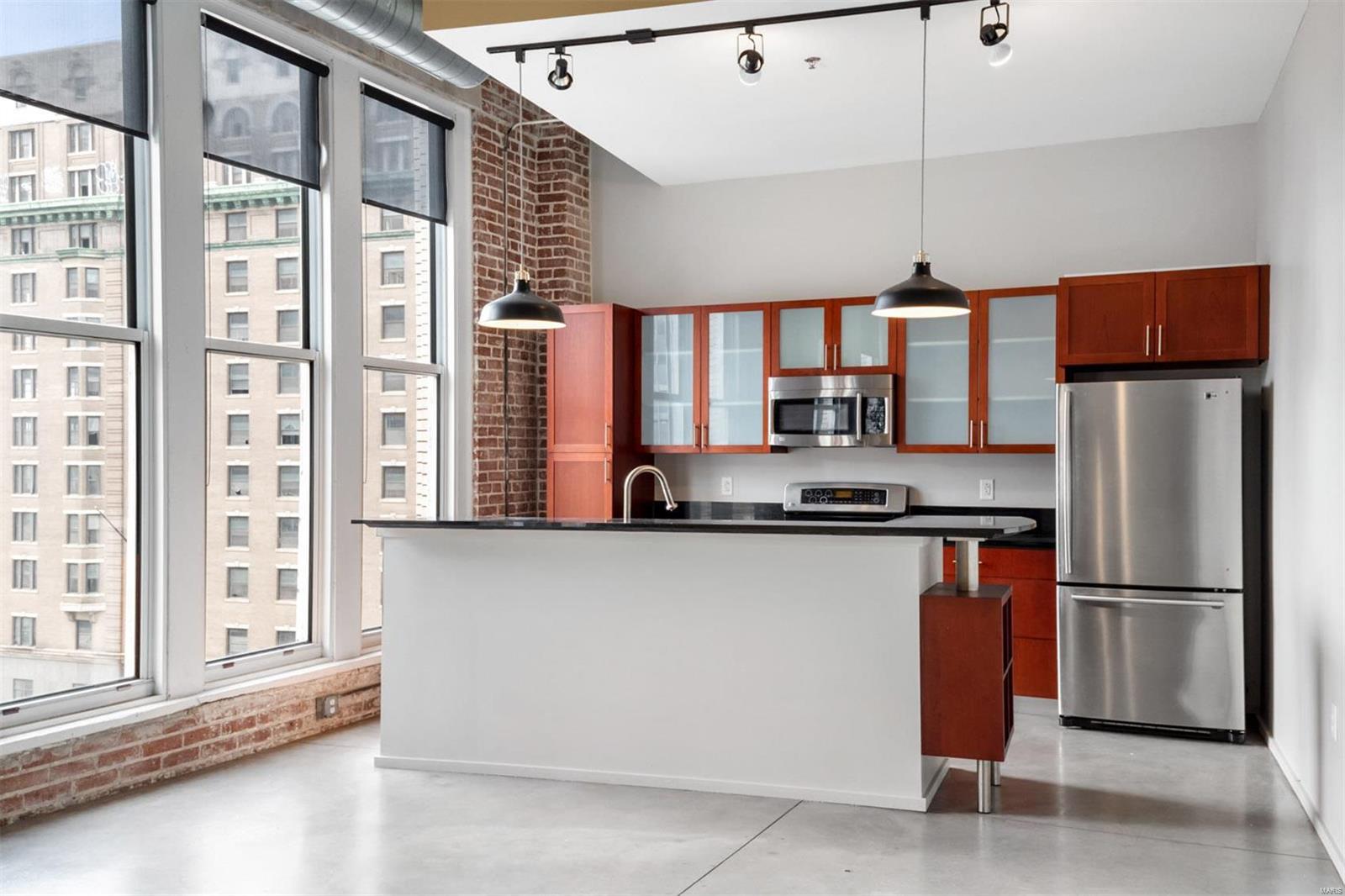 1136 Washington Avenue Unit: 508