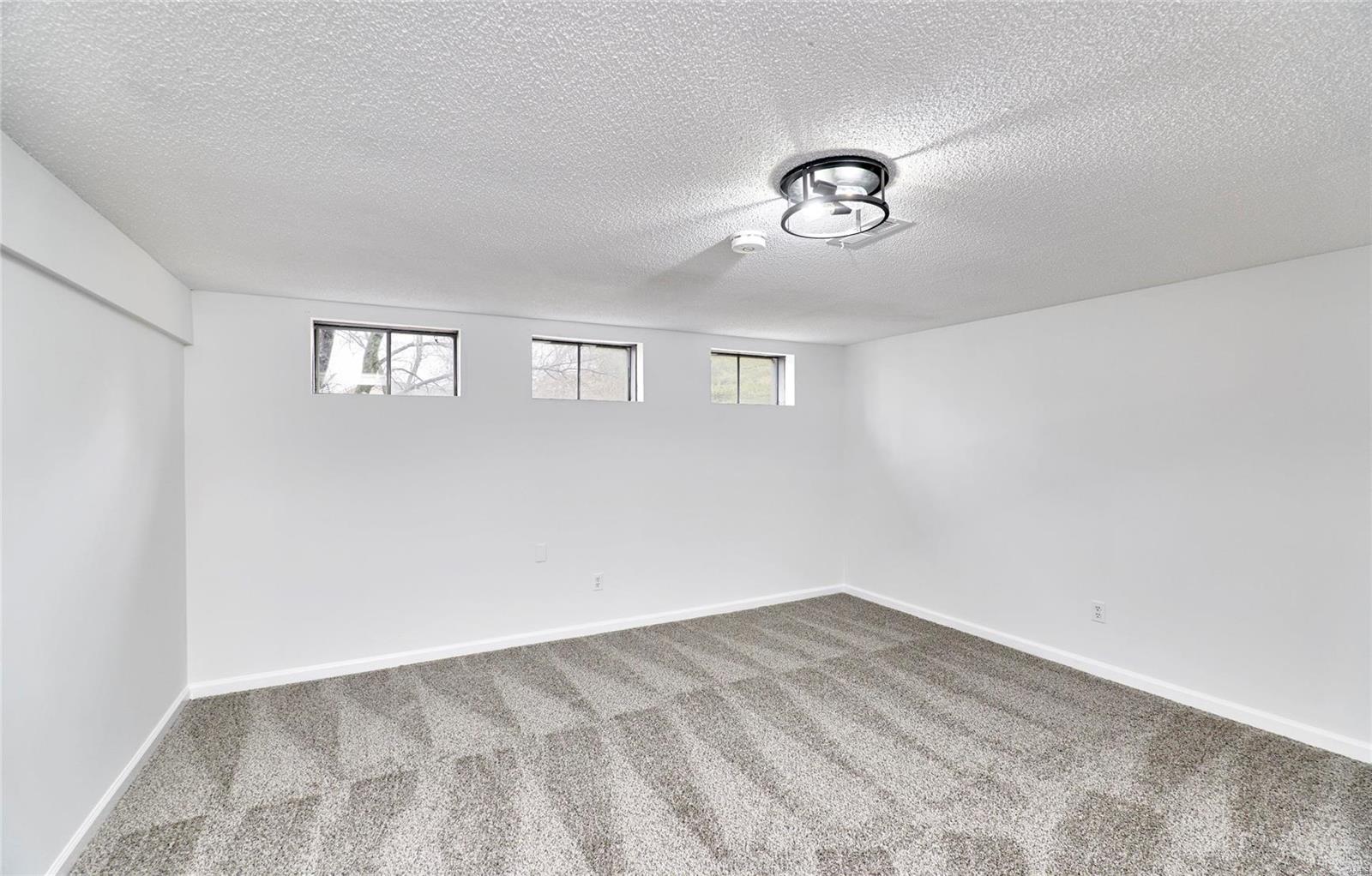 517 Pioneer Drive