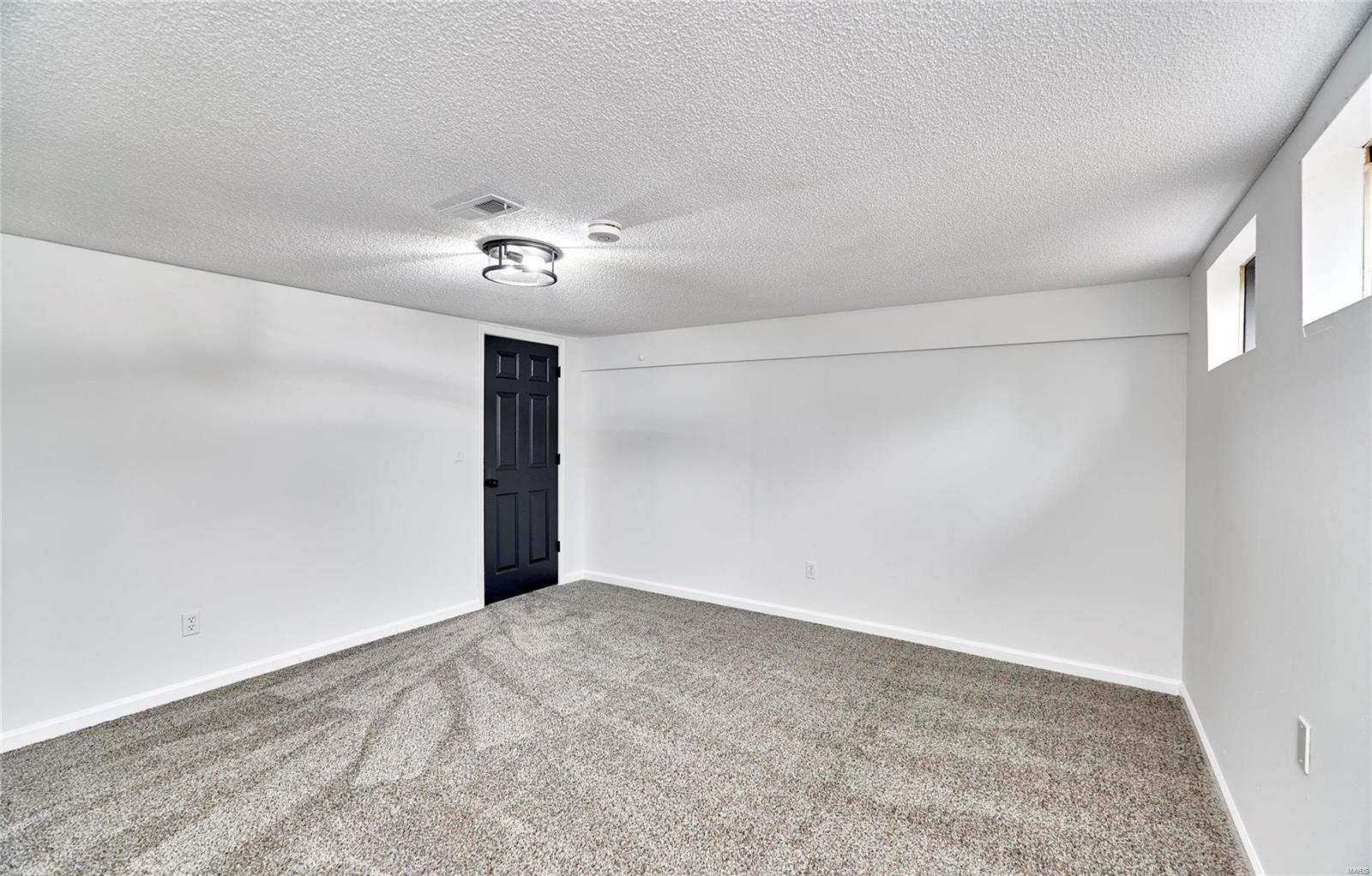 517 Pioneer Drive