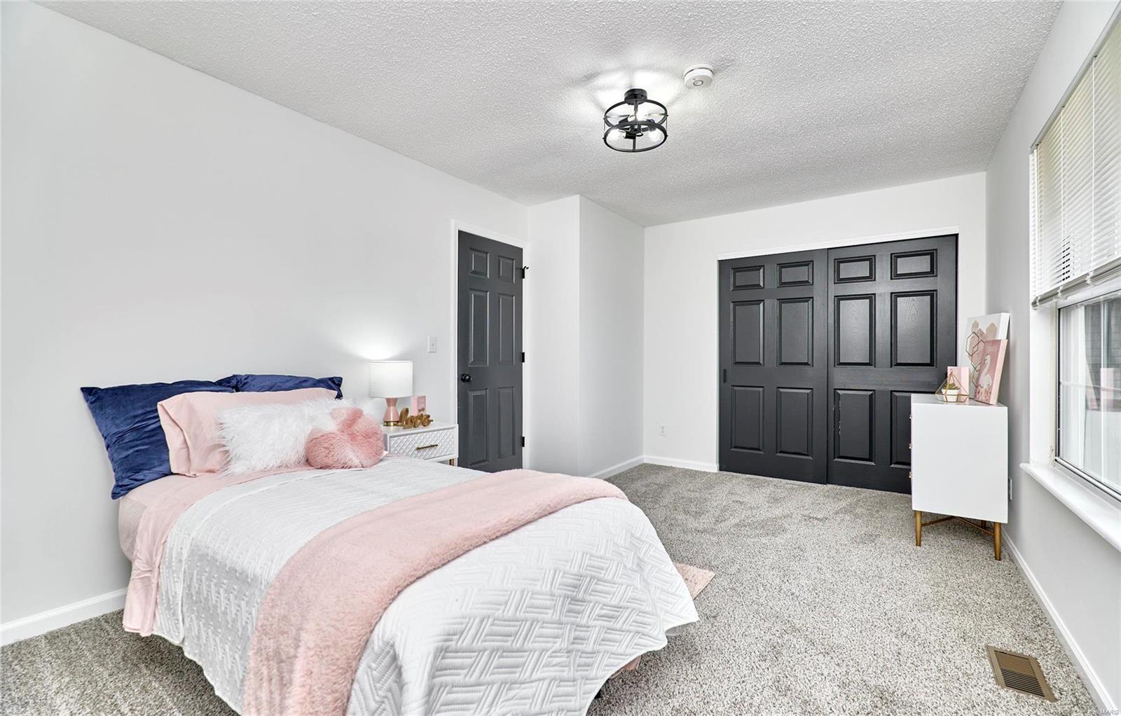 517 Pioneer Drive