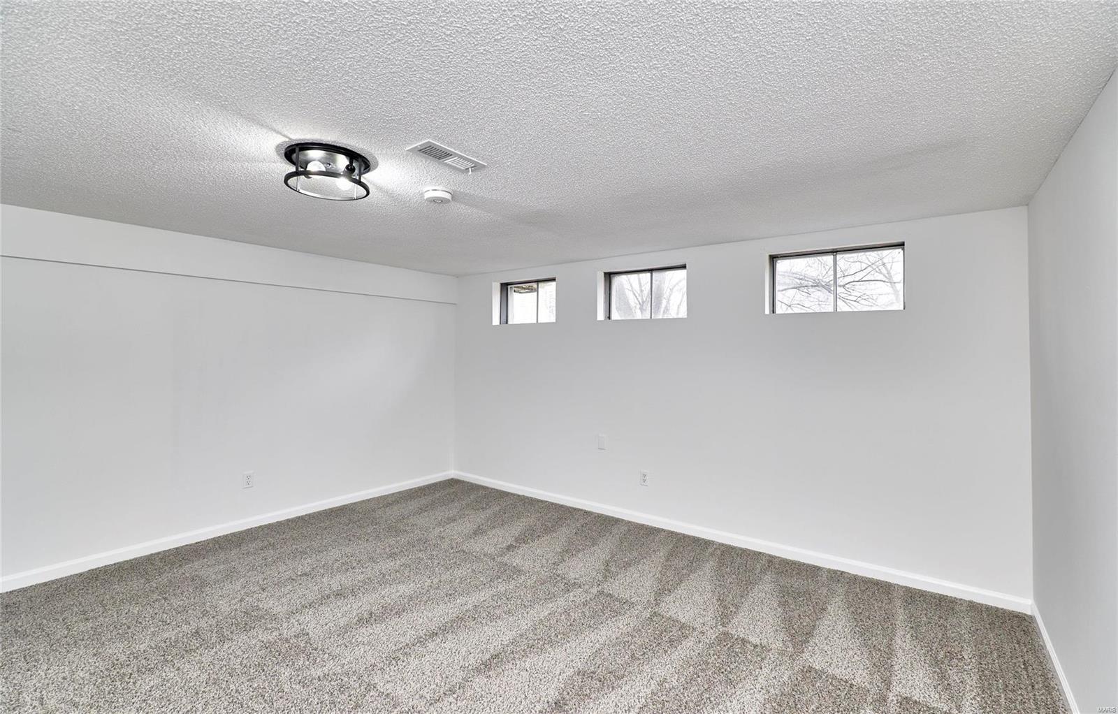 517 Pioneer Drive