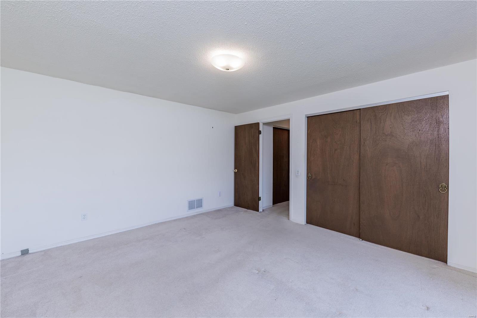 12015 Gardengate Drive