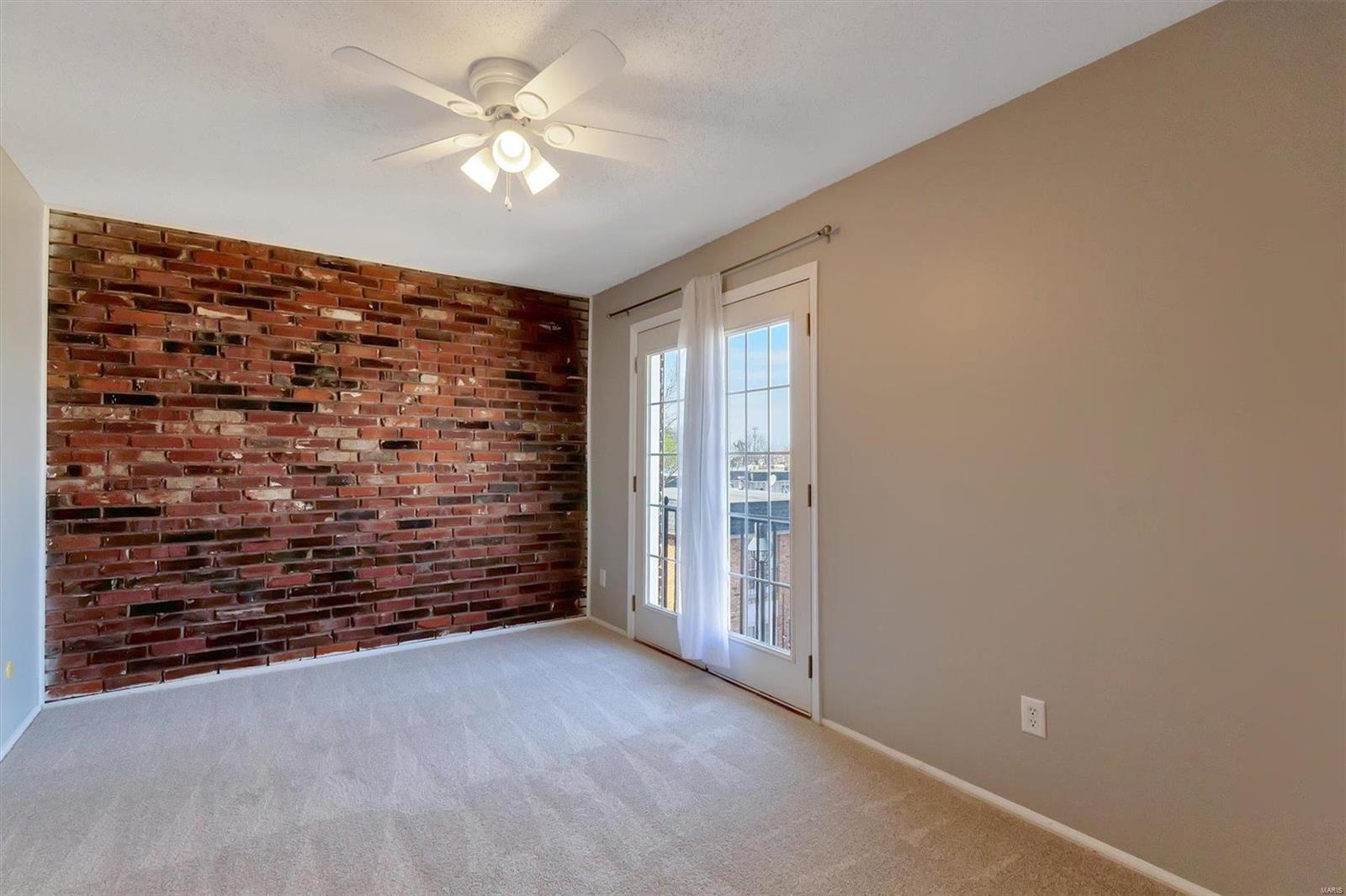 12867 Town And Four Drive Unit: 12867