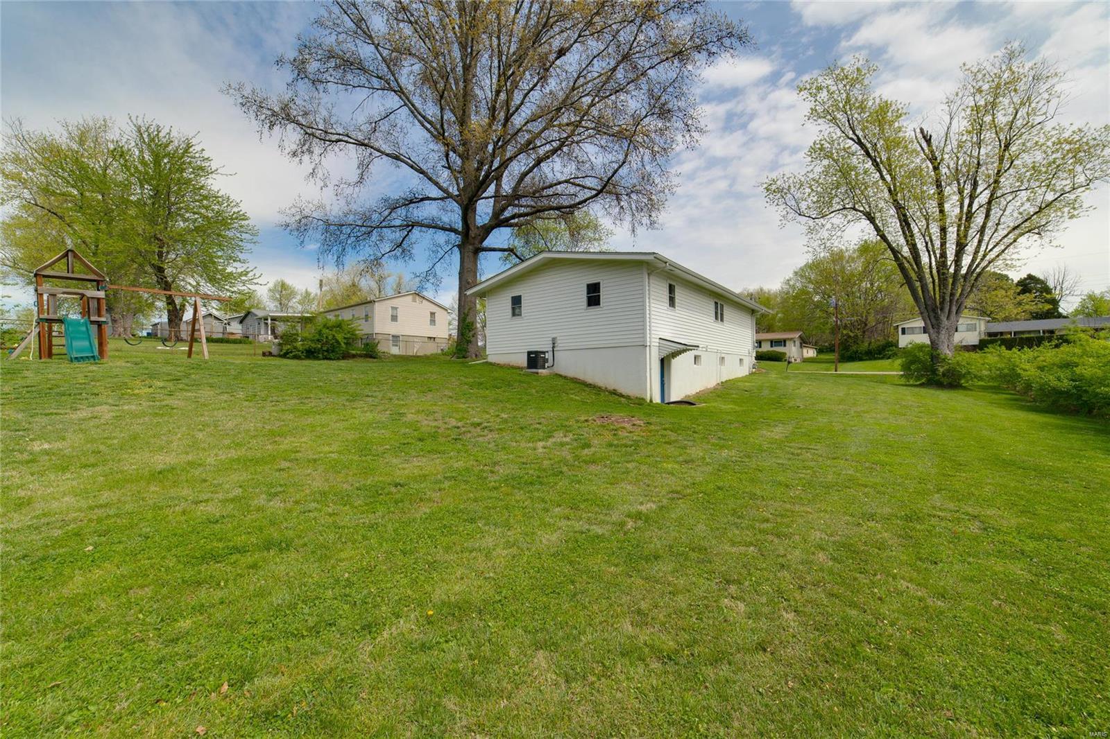 78 Robert Drive