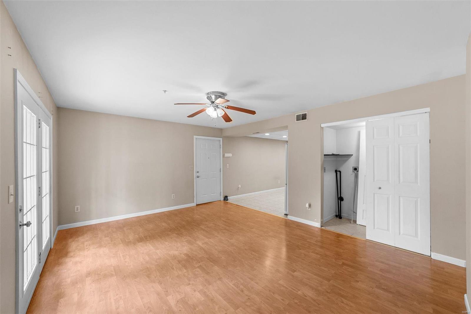 1401 Summertree Springs Avenue Unit: C