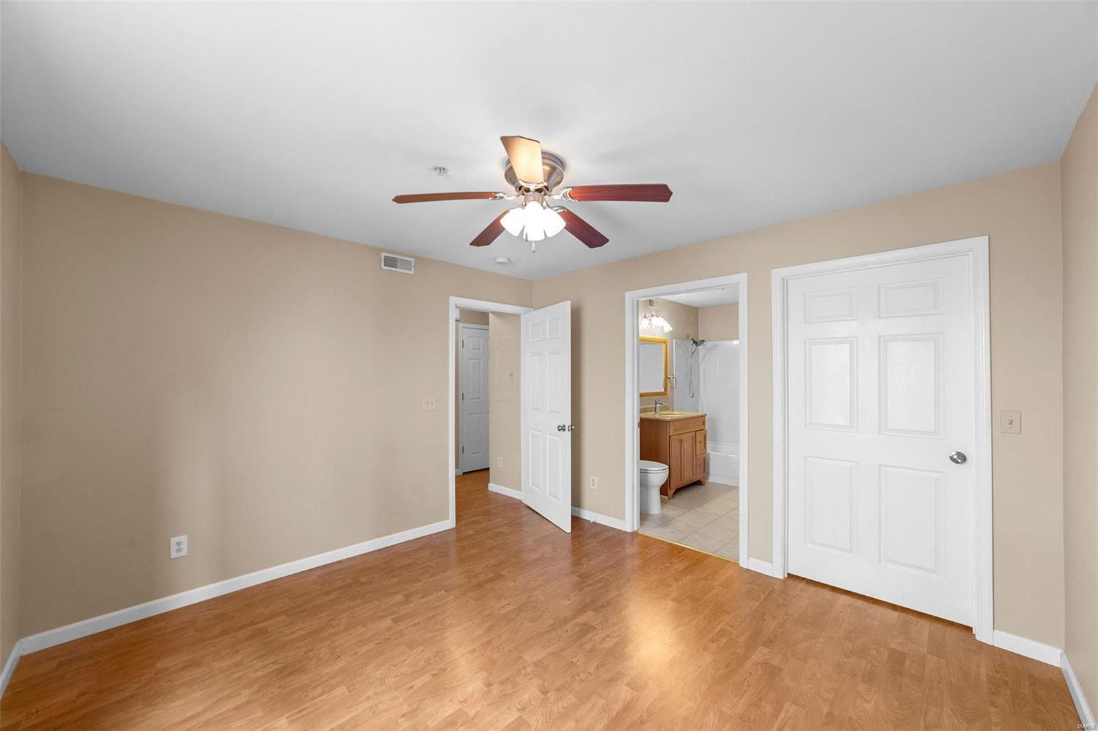 1401 Summertree Springs Avenue Unit: C