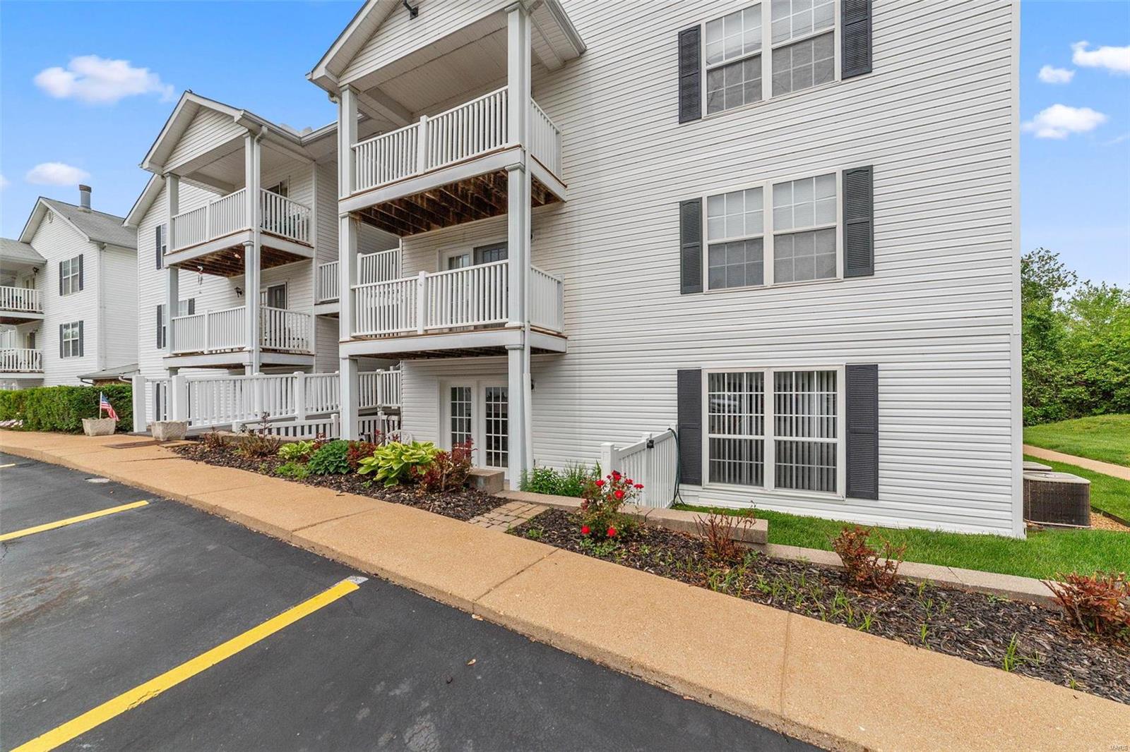1401 Summertree Springs Avenue Unit: C