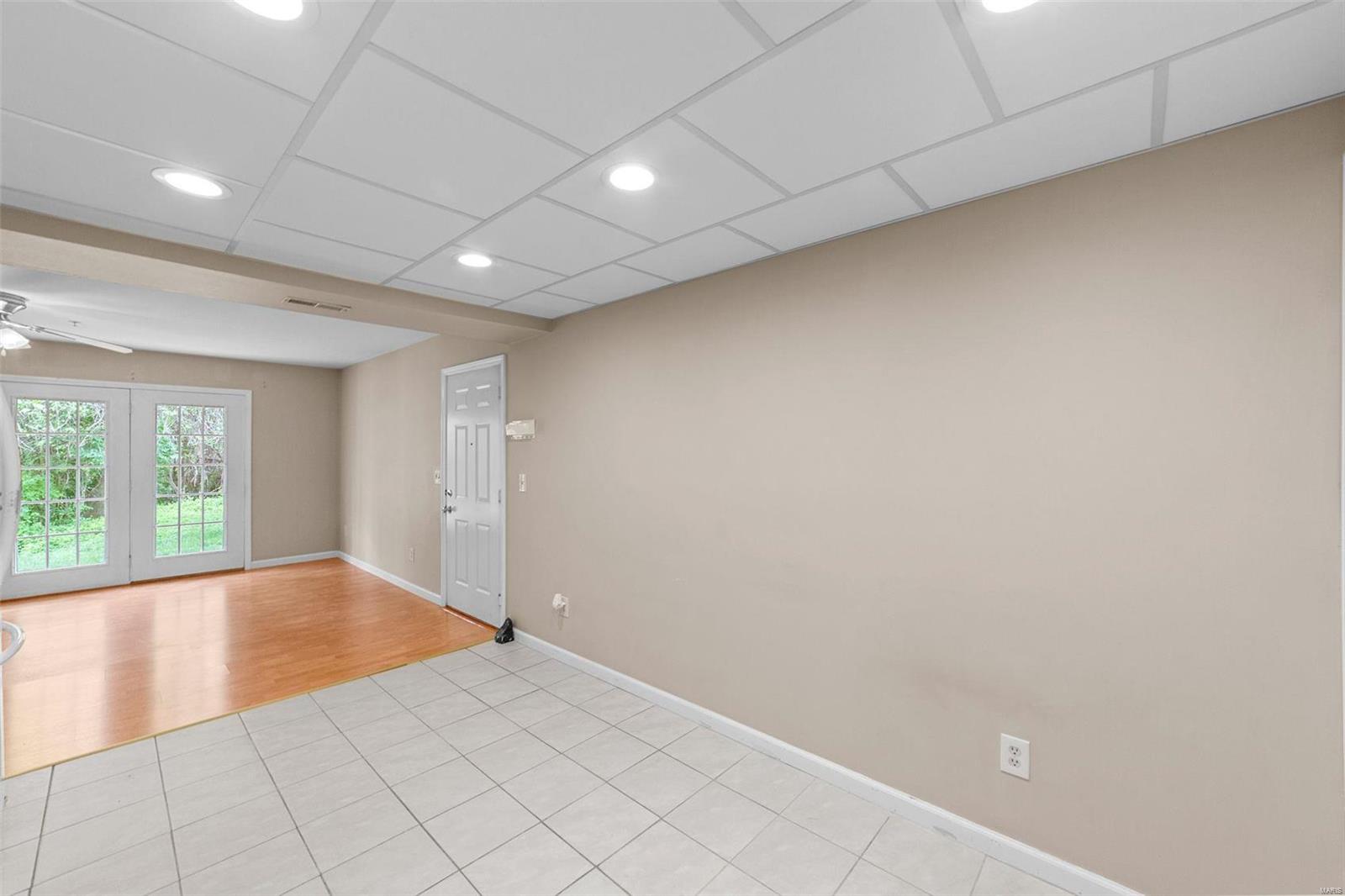 1401 Summertree Springs Avenue Unit: C