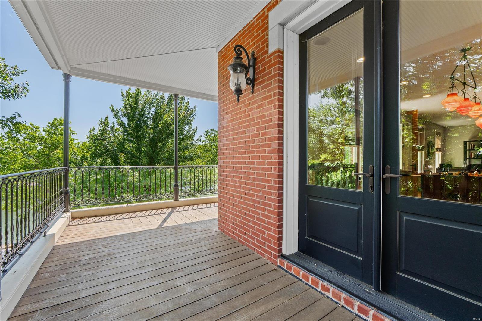 3500 Galt House Drive