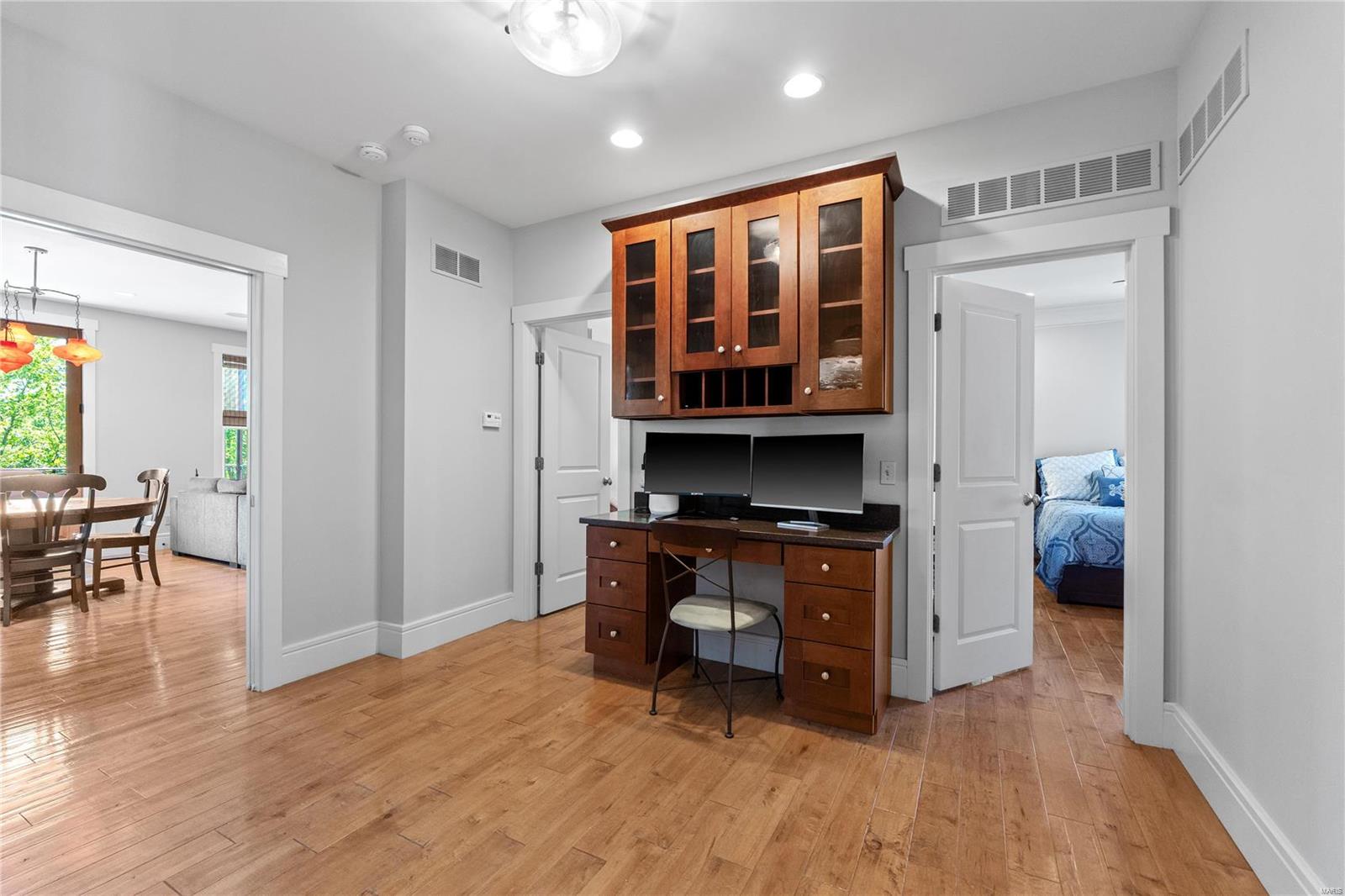 3500 Galt House Drive