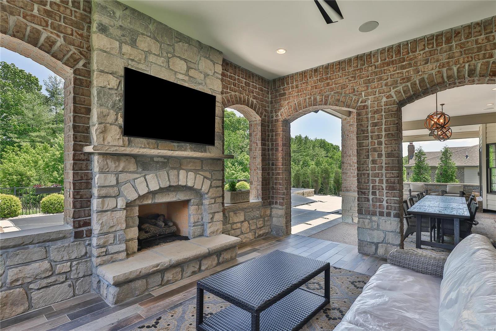 1072 Wilmas Farm Drive