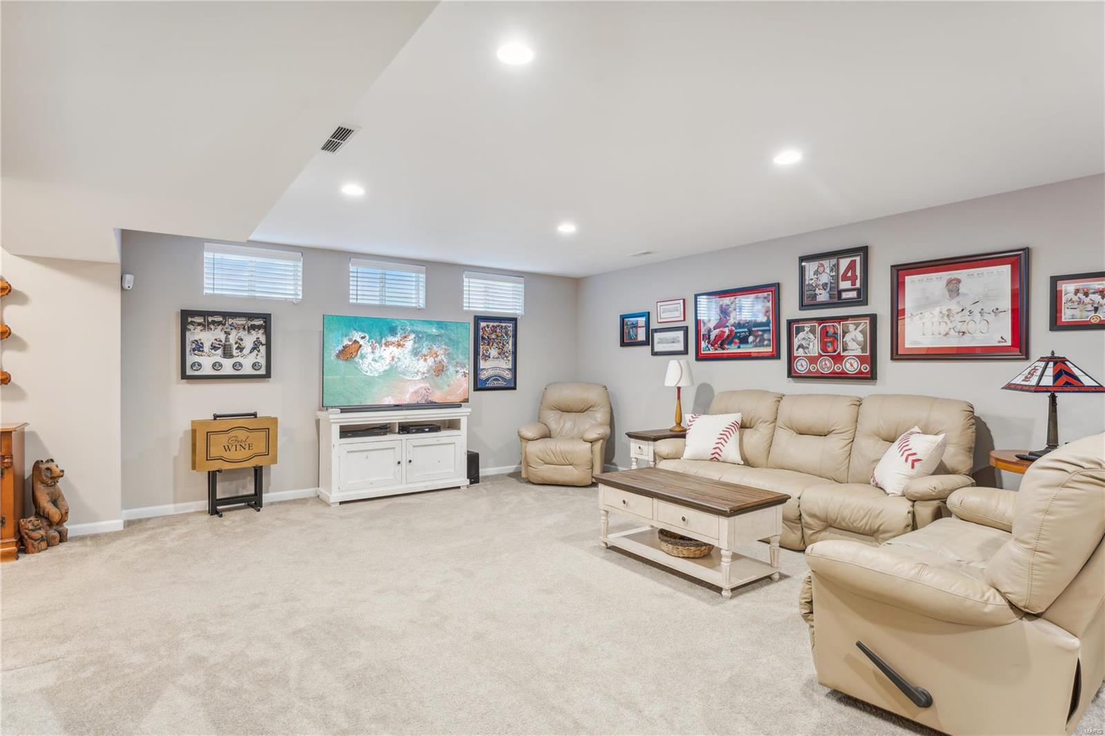 1034 Palisades Lane