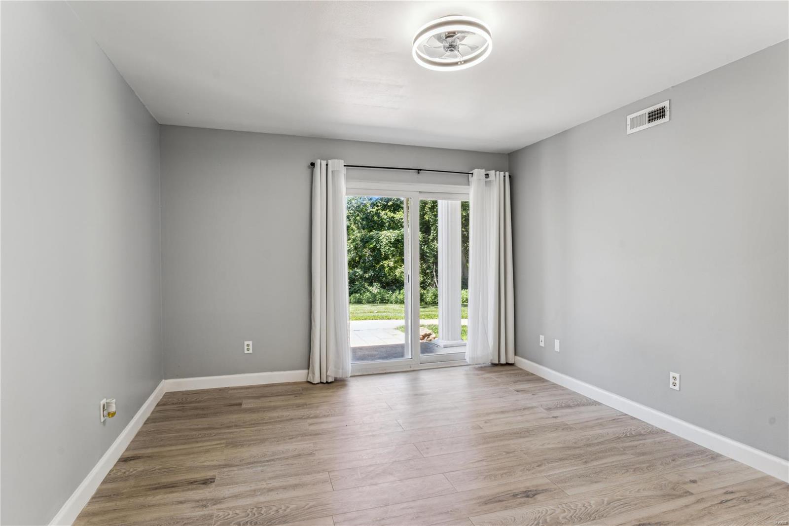 1942 Marine Terrace Drive Unit: B