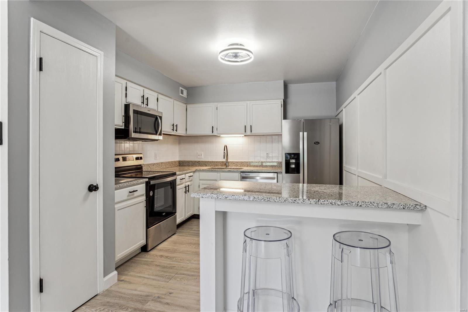 1942 Marine Terrace Drive Unit: B