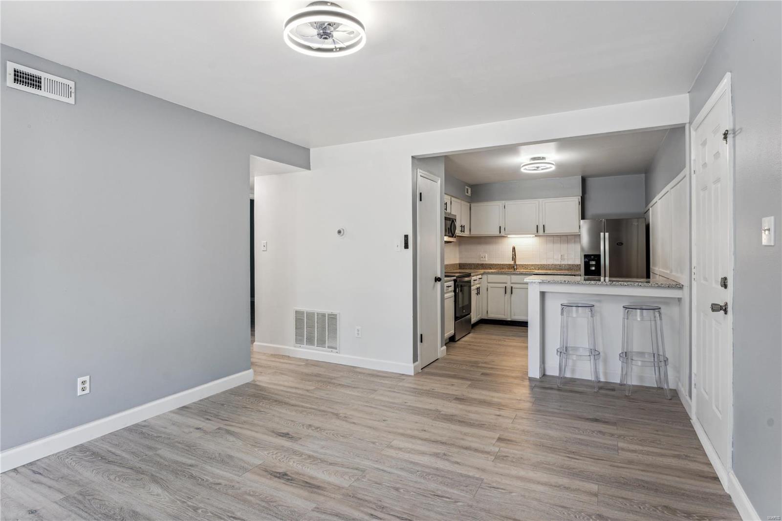 1942 Marine Terrace Drive Unit: B