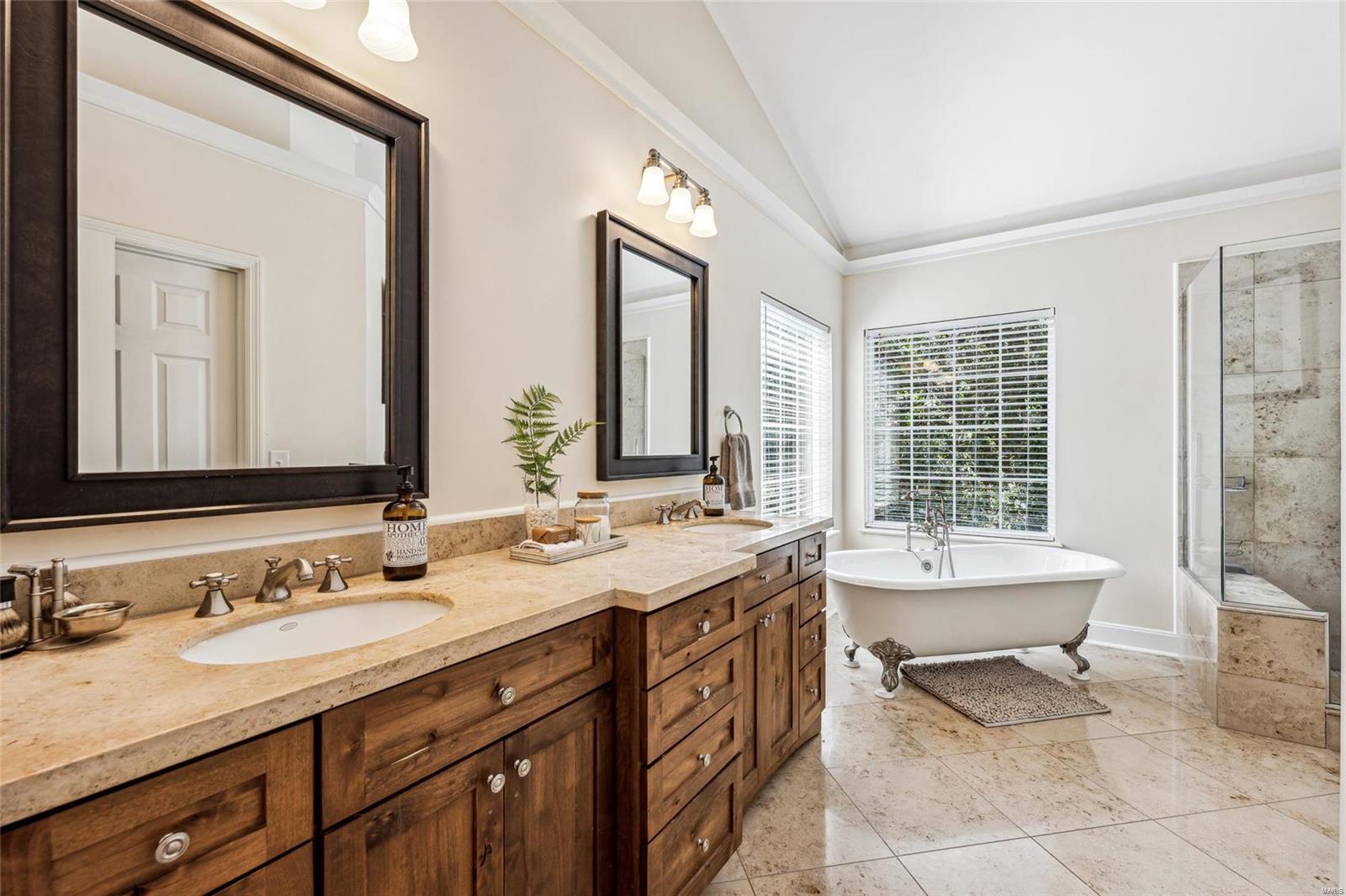 1305 Westhampton Woods Court