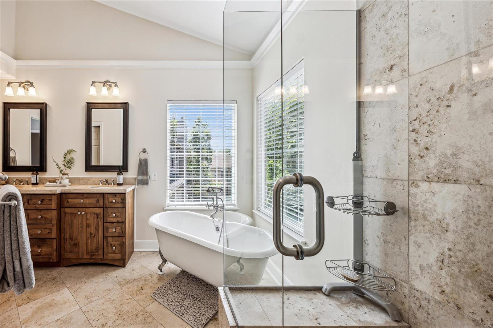 1305 Westhampton Woods Court