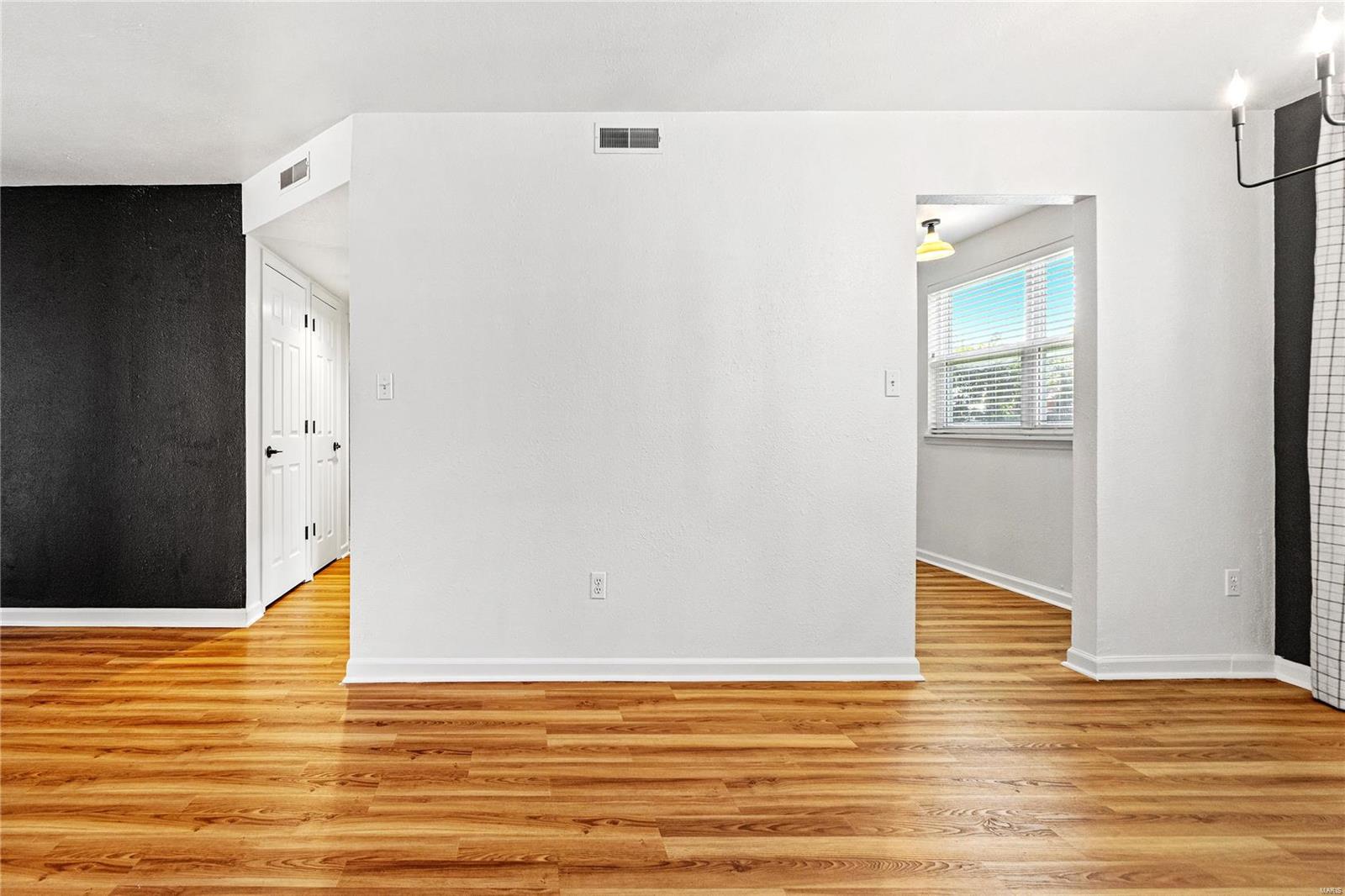 1958 Greenpoint Drive Unit: 102