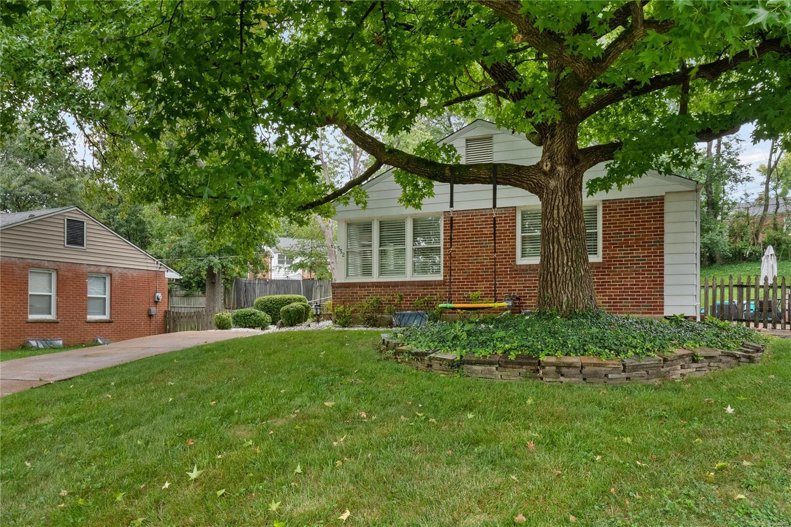 552 Eastwood Drive
