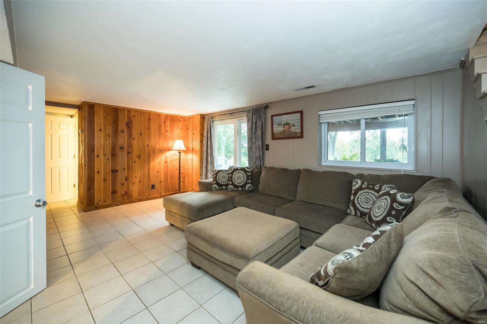 302 Dora Place
