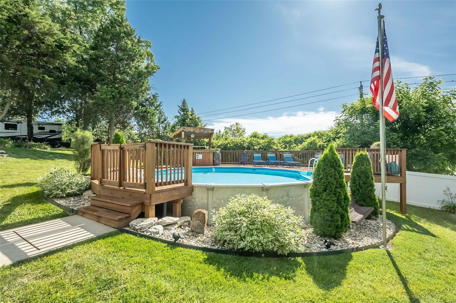 302 Dora Place