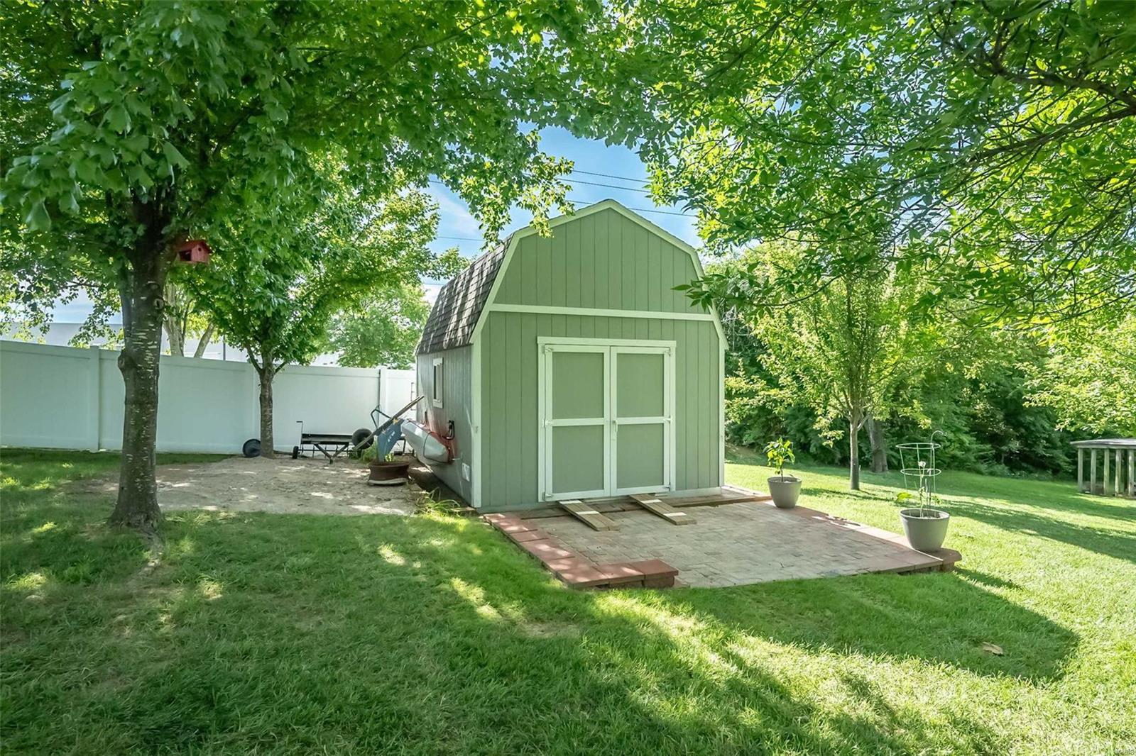 302 Dora Place