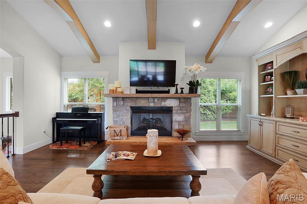 1316 Breezeridge Drive