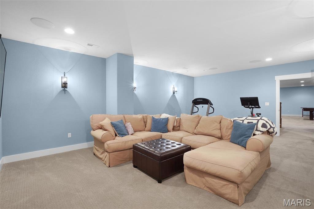 1316 Breezeridge Drive