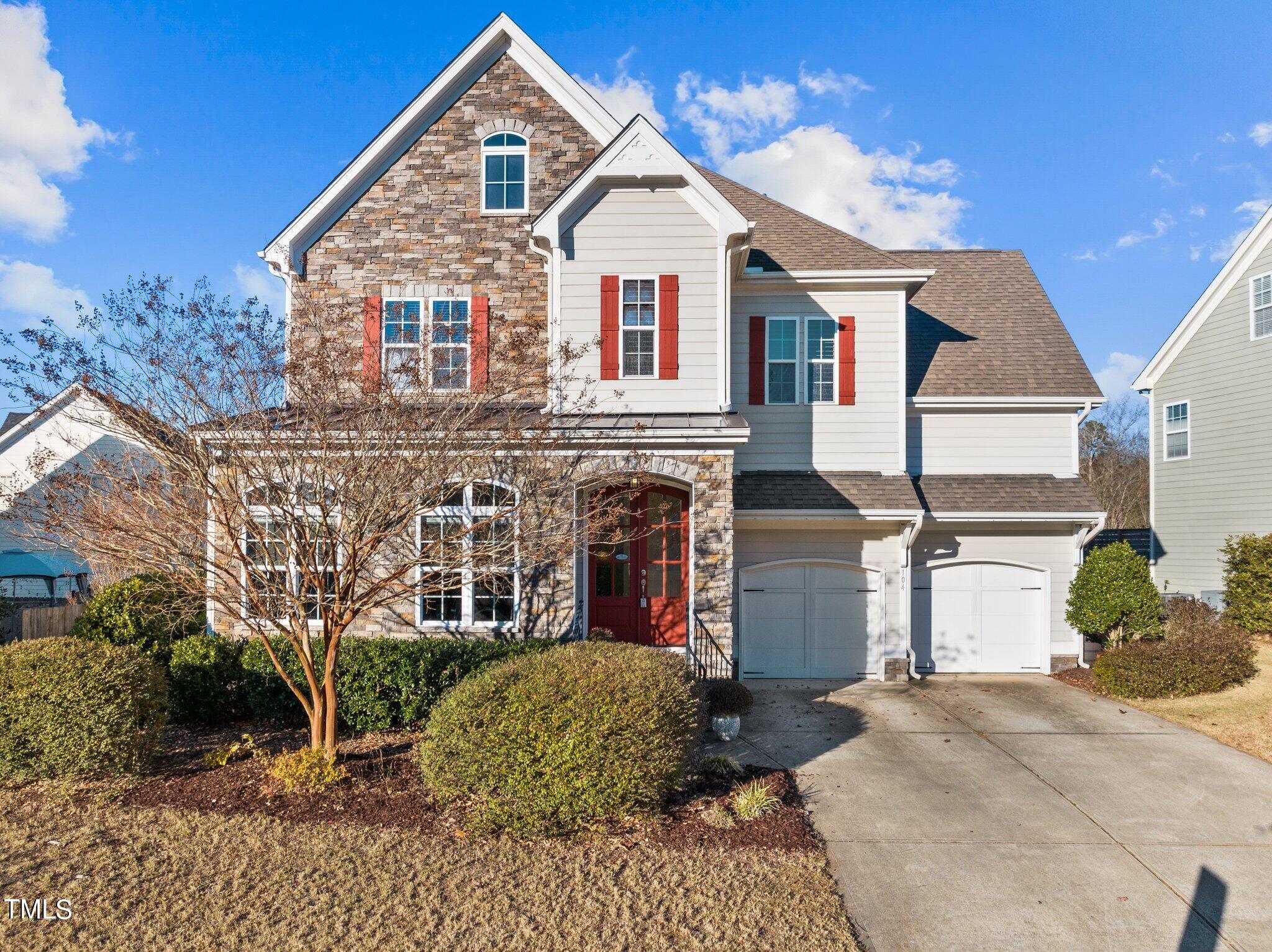 104 Gillyweed Court