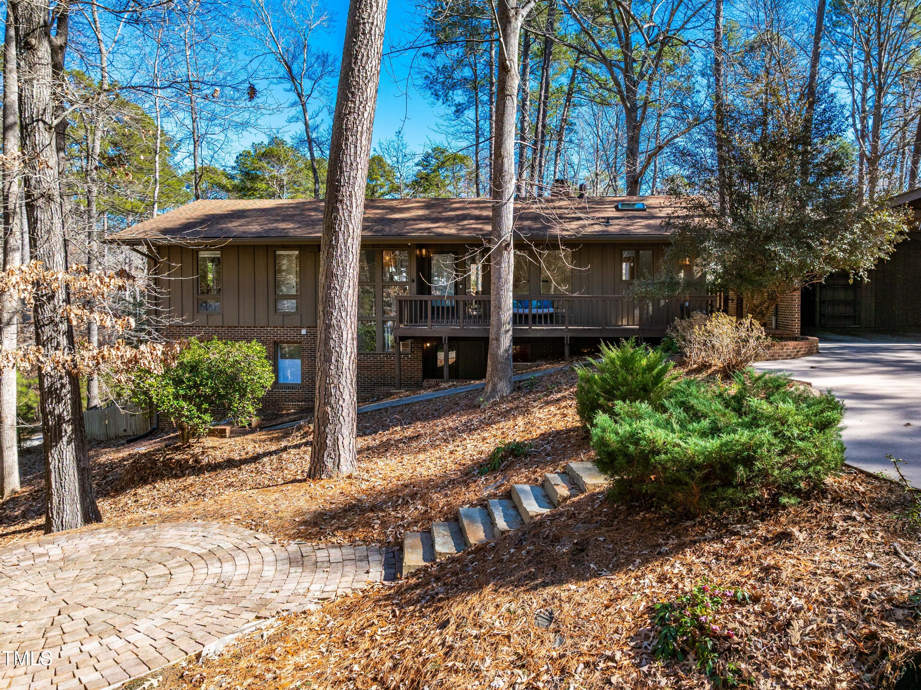 748 Shady Lawn Road