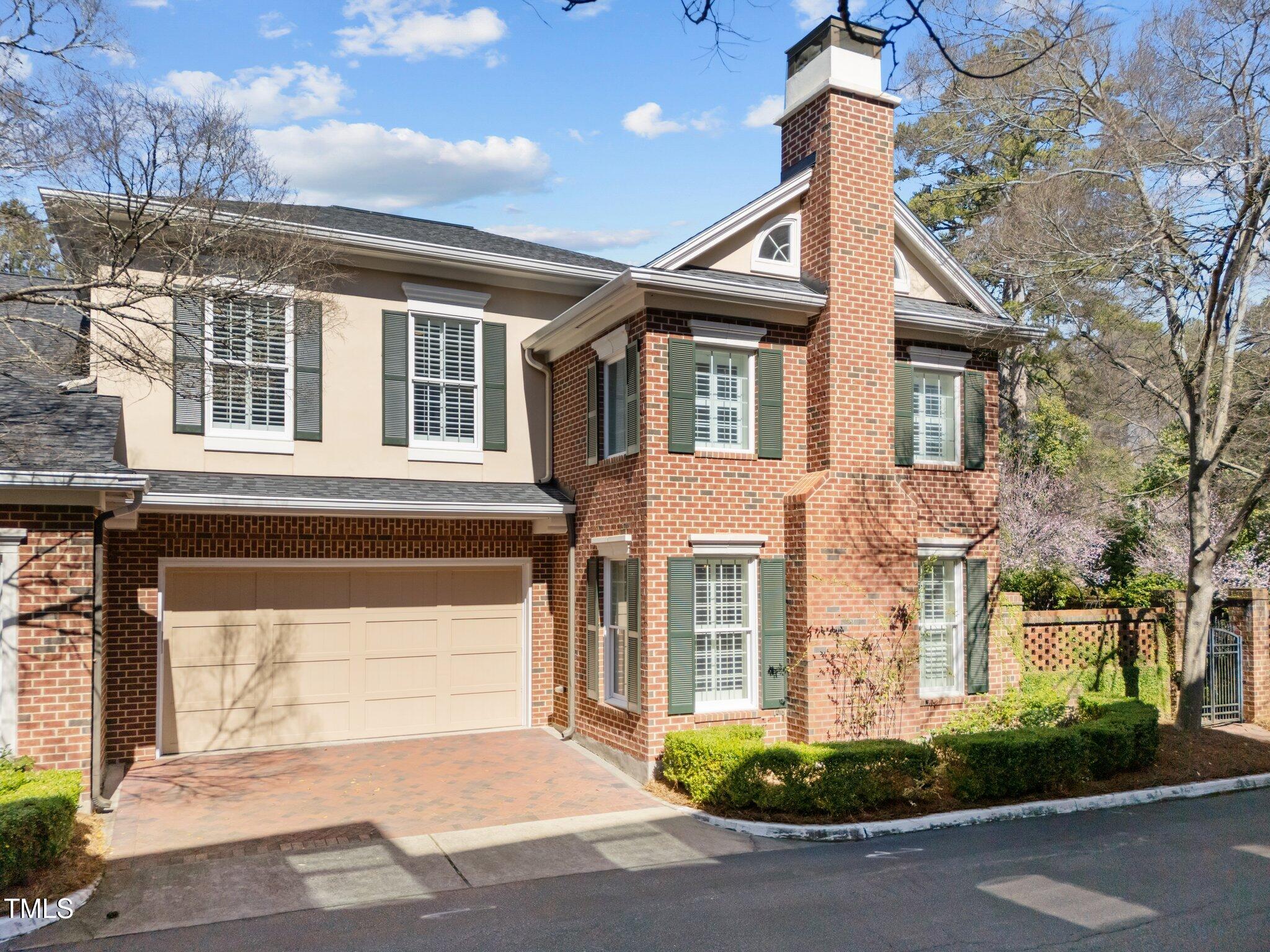 2820 Glenwood Gardens Lane # 101