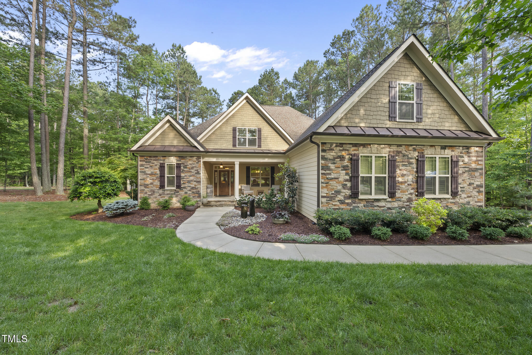 1211 New Grissom Way