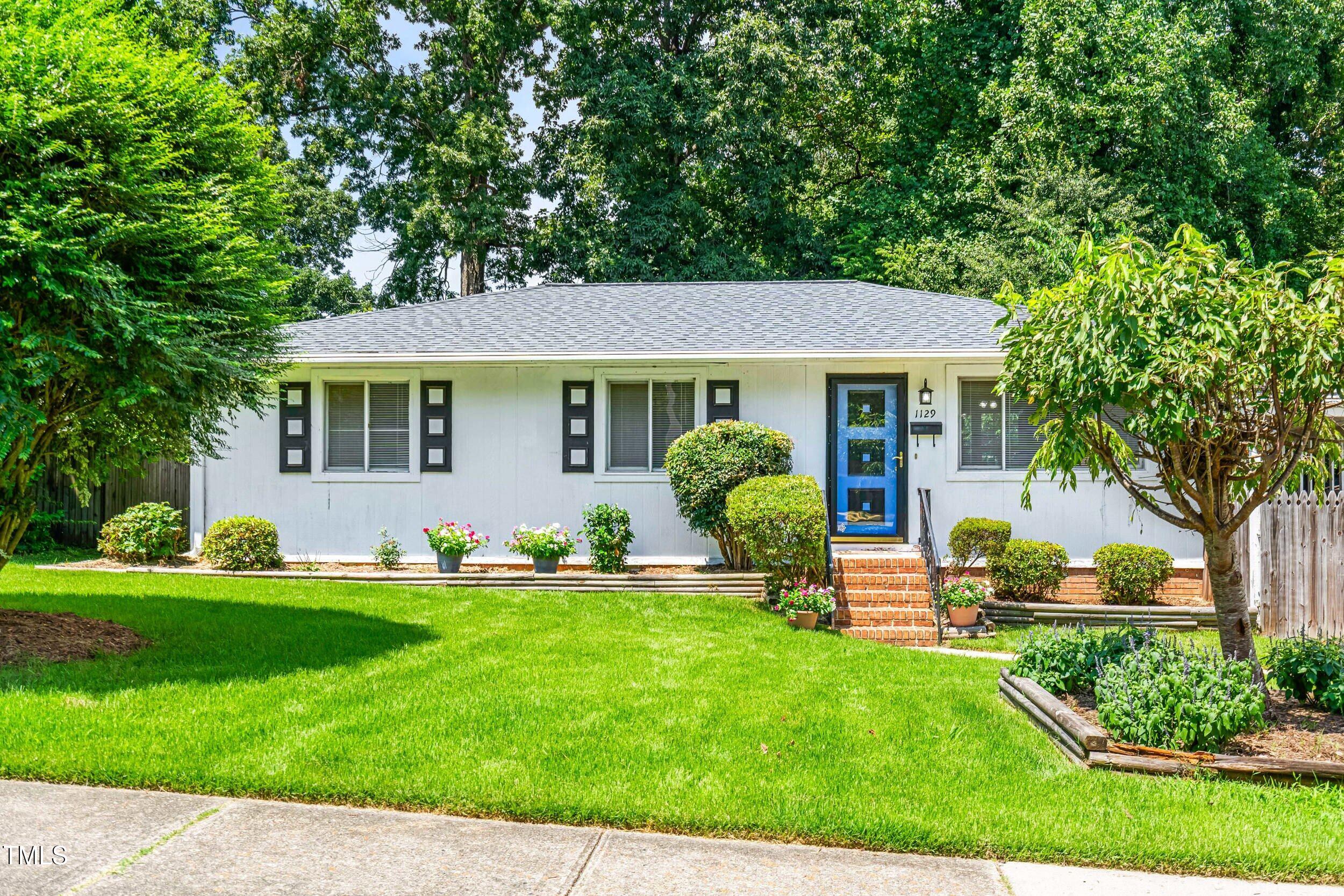 1129 Marlborough Road