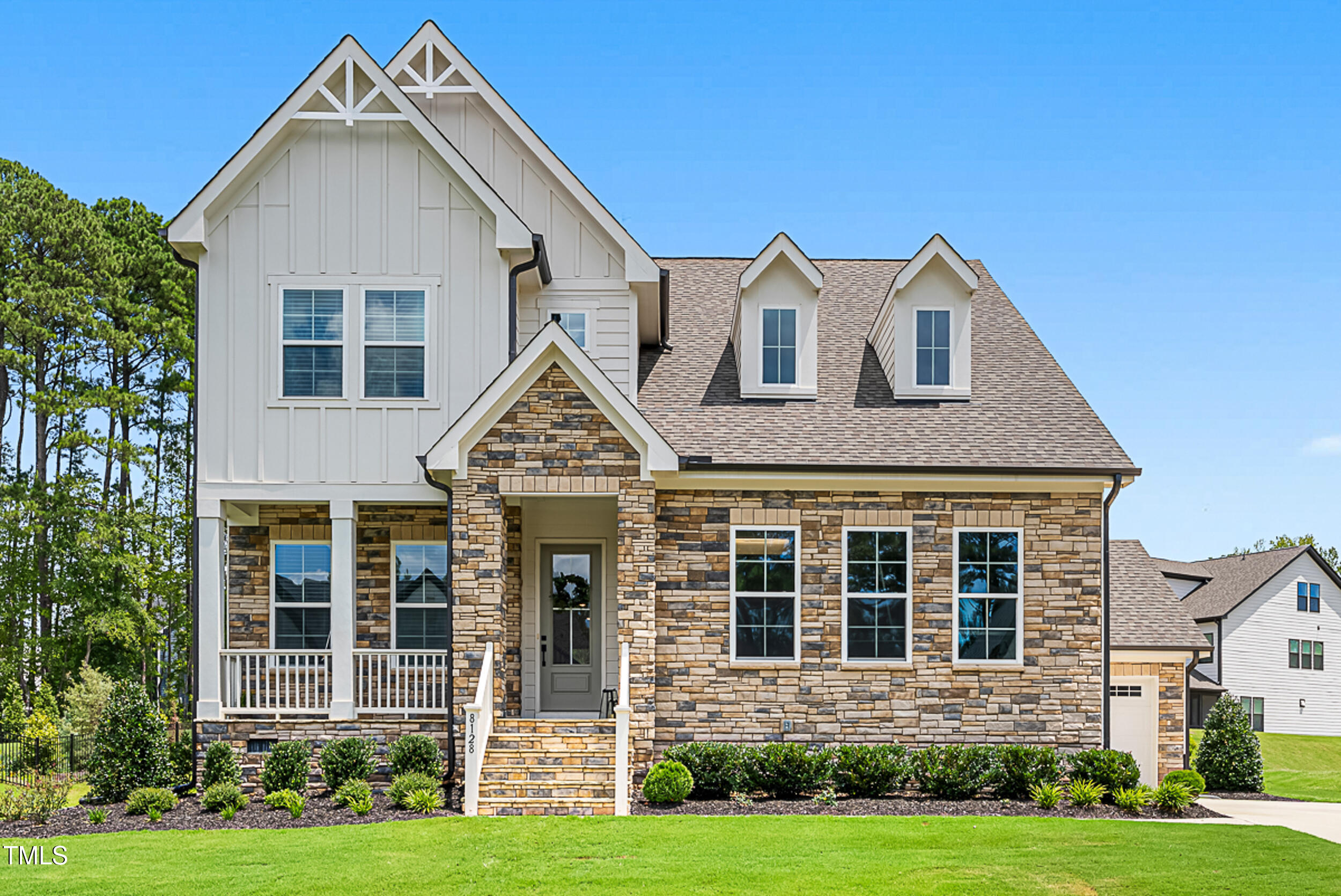 8128 Baronleigh Lane