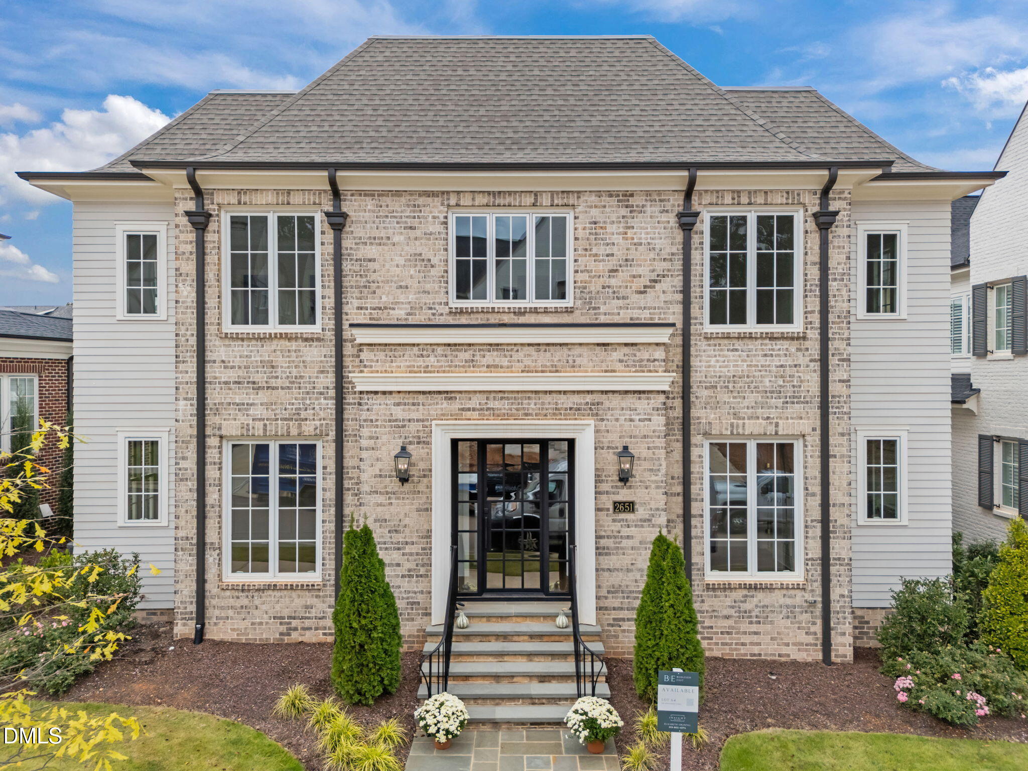 2651 Marchmont Street