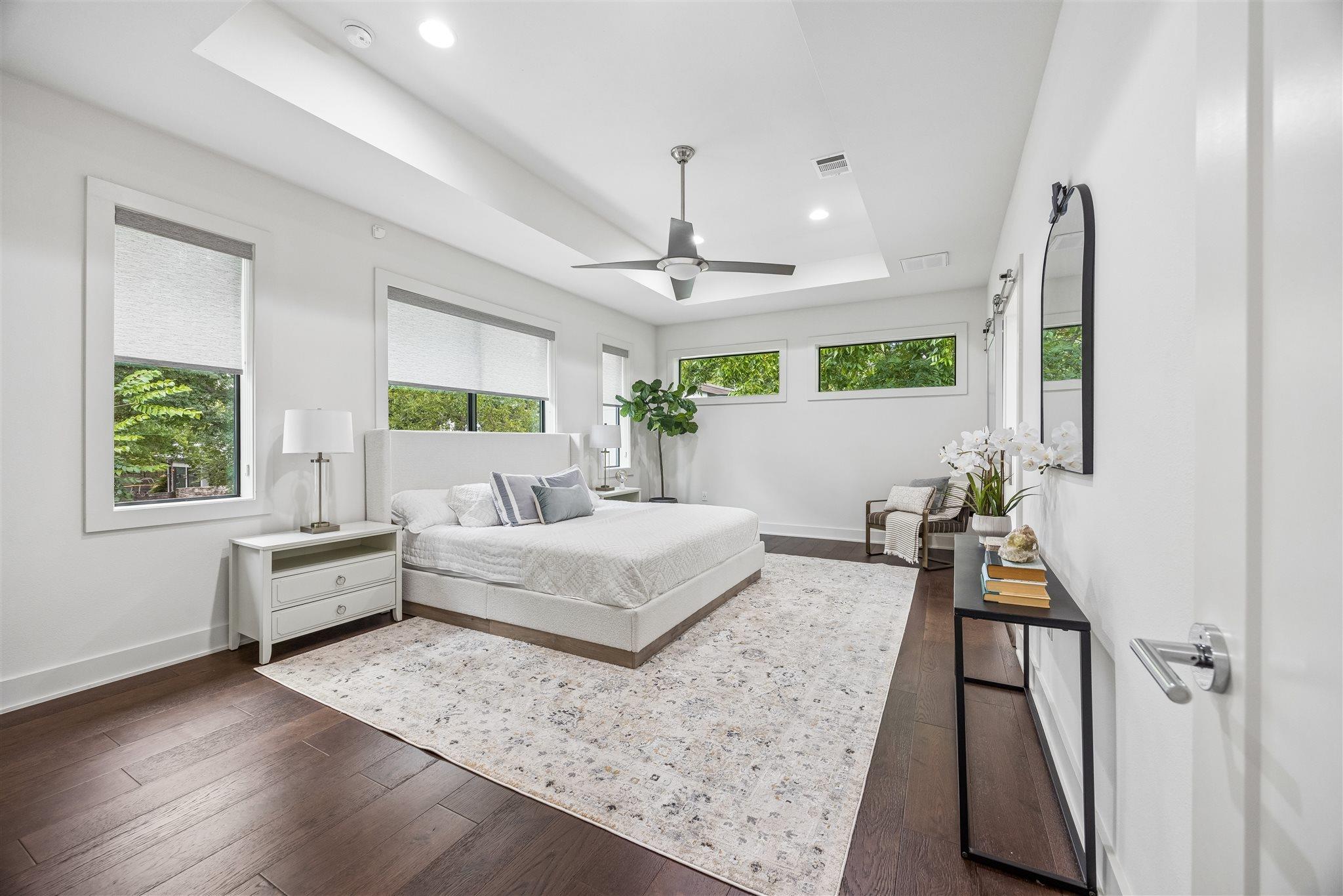 1118 Algarita Ave # 2