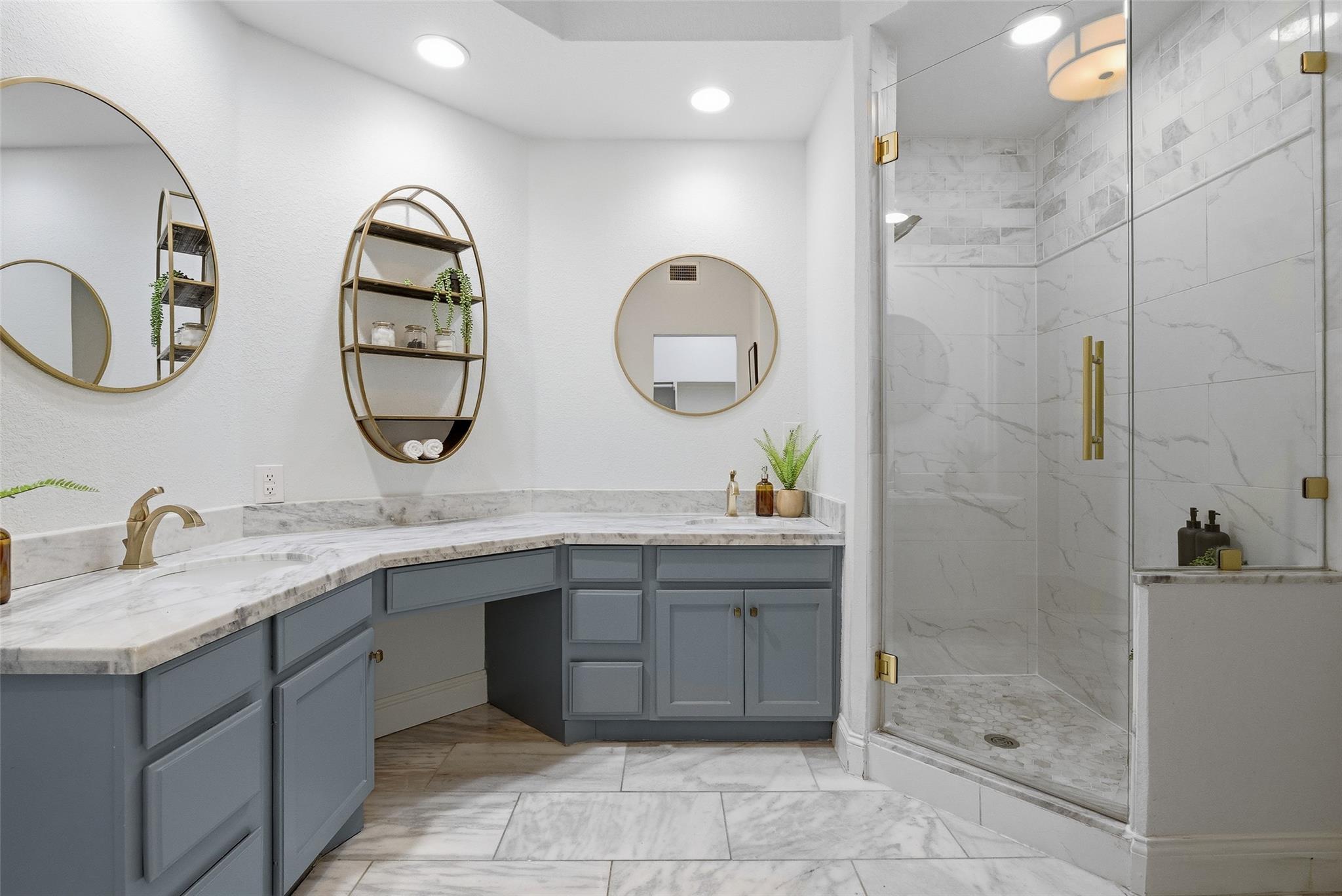 1000 Liberty Park DR # 204