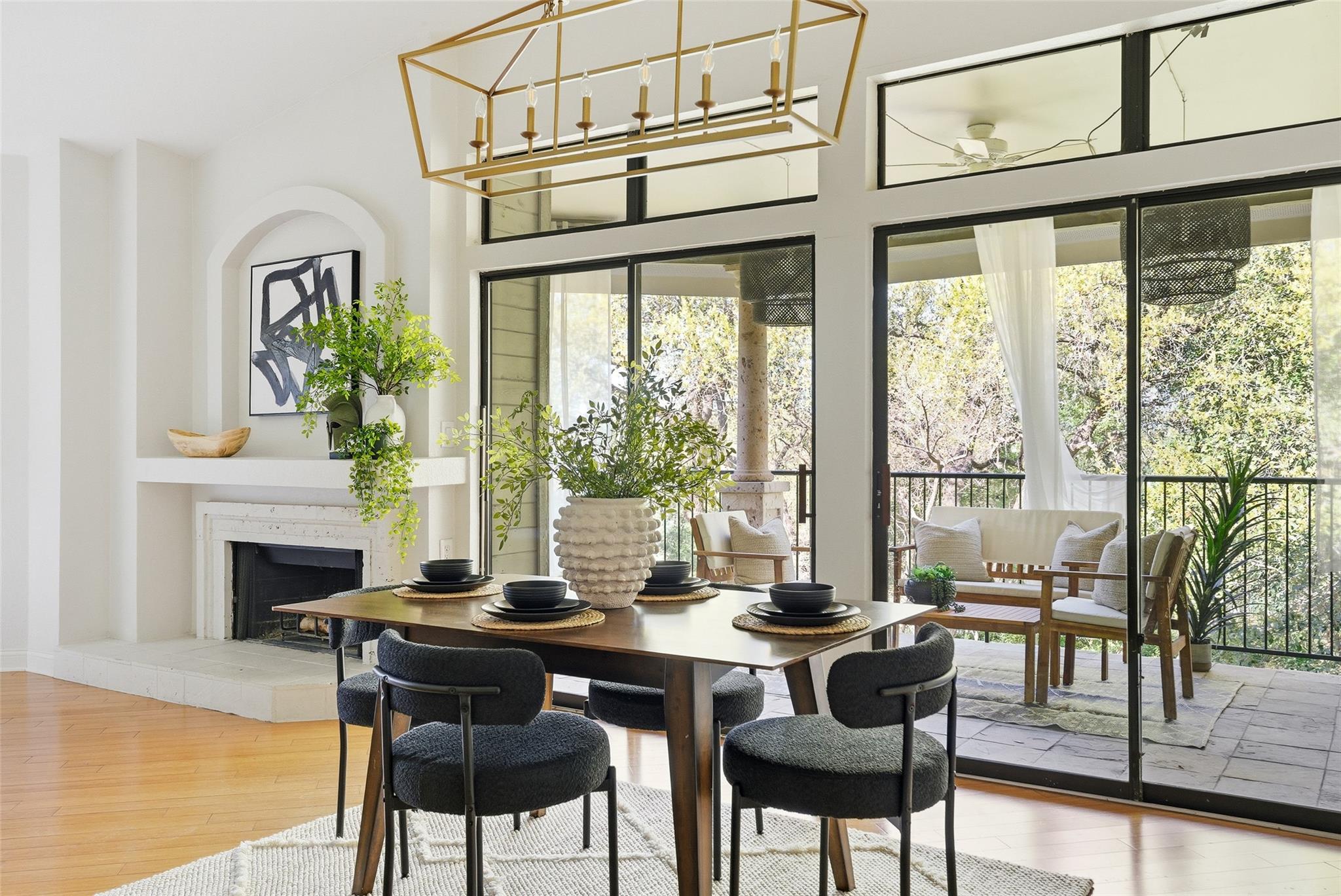 1000 Liberty Park DR # 204