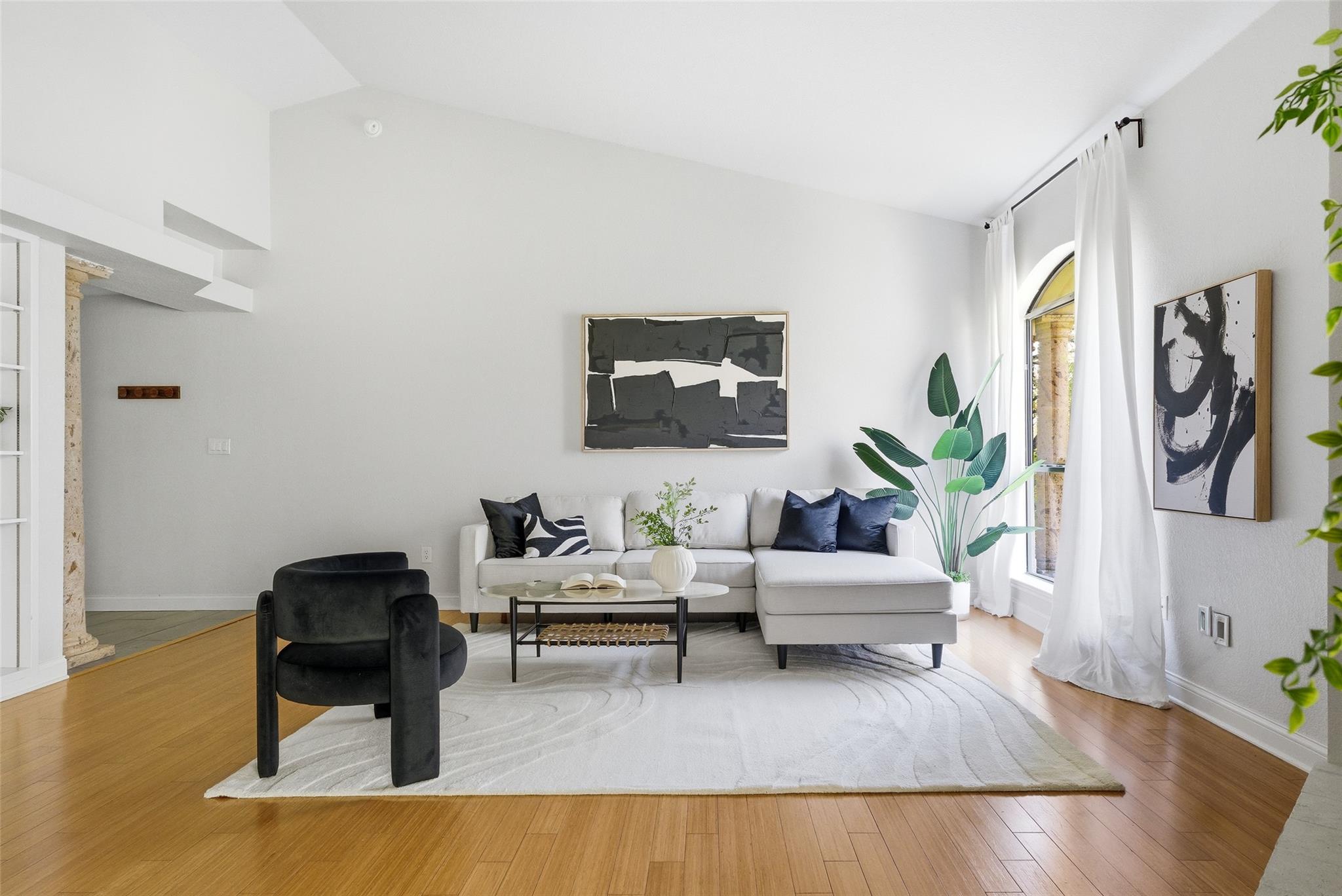 1000 Liberty Park DR # 204