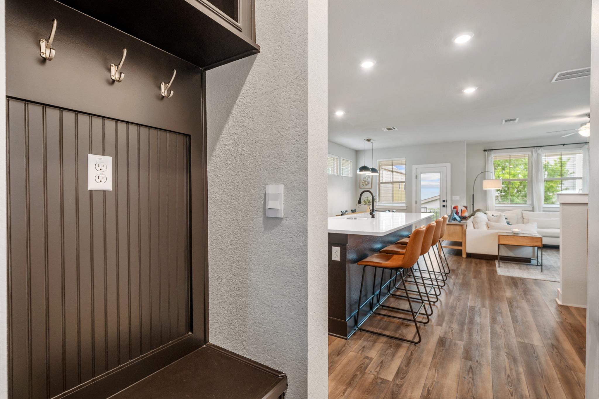7108 Guastavino CT