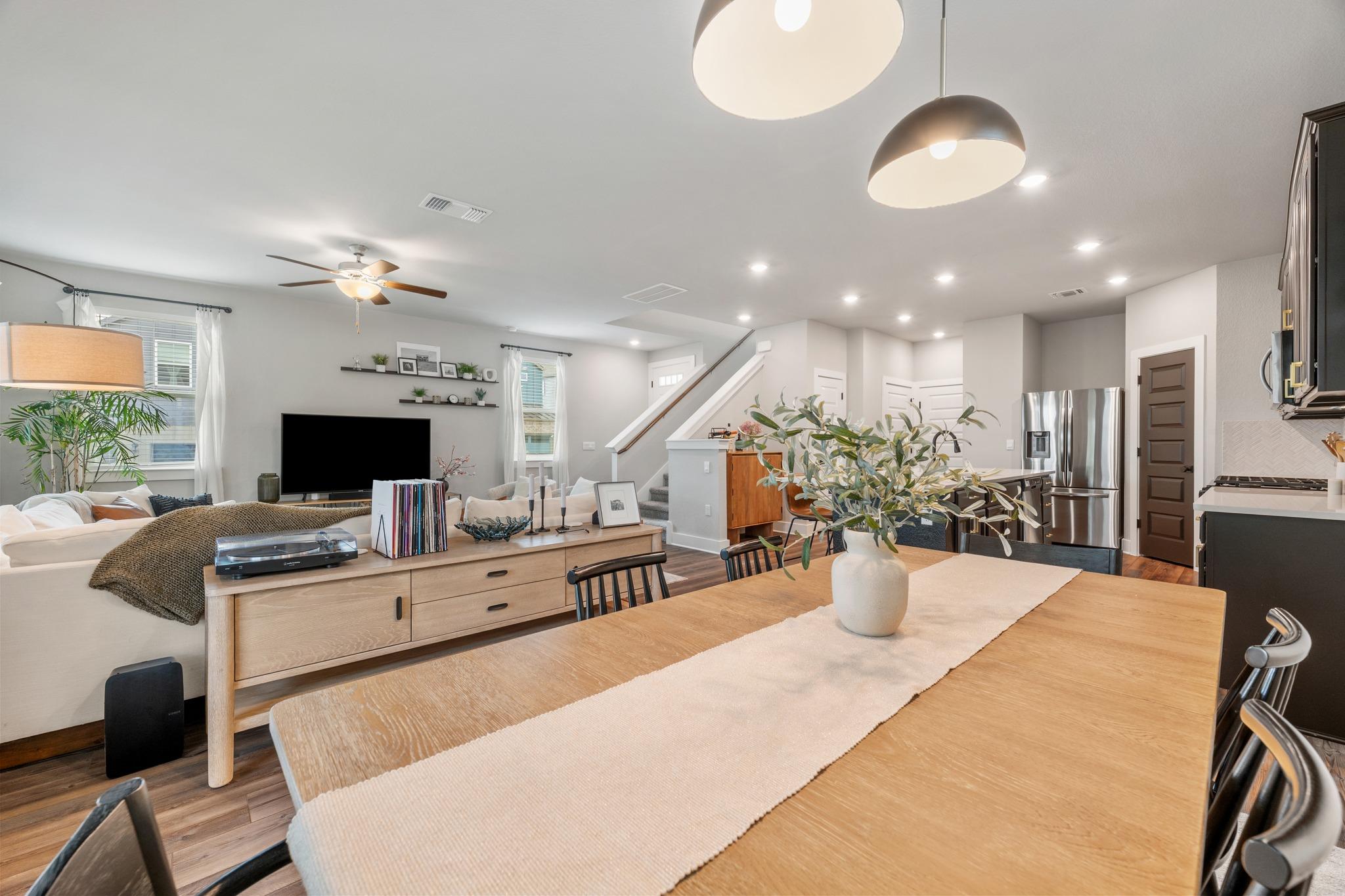 7108 Guastavino CT
