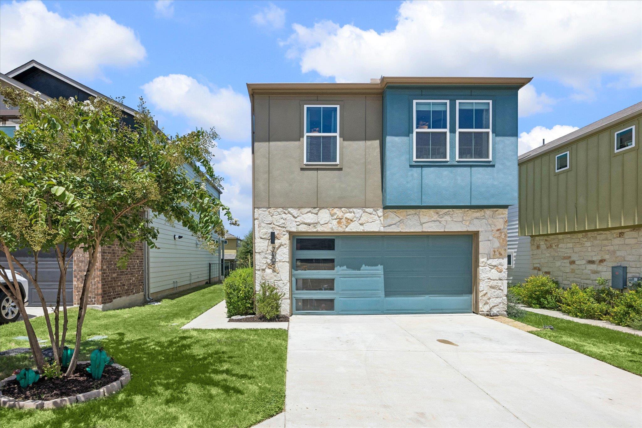 7406 Travertine Spring DR
