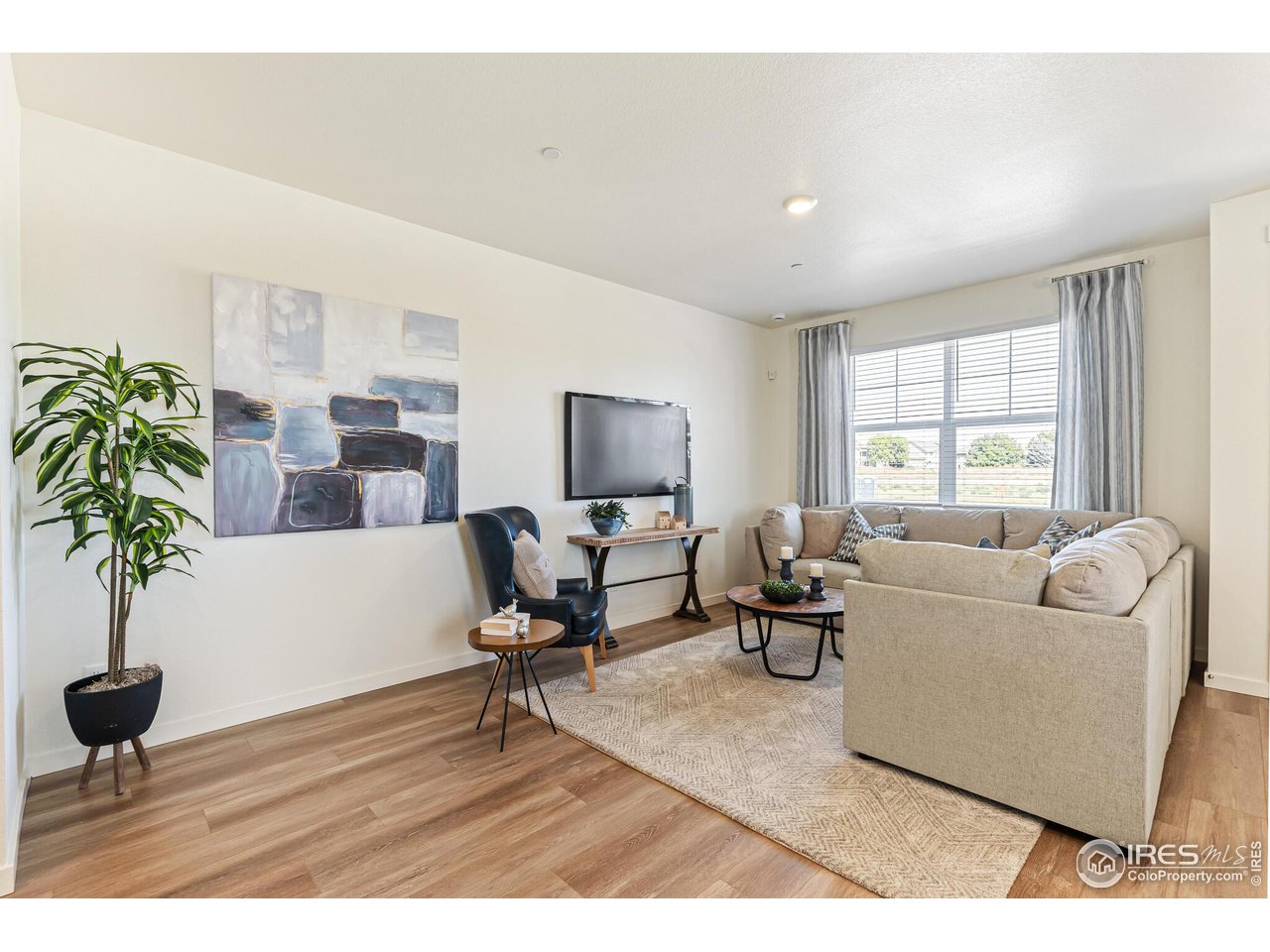 1758 Knobby Pine Dr A