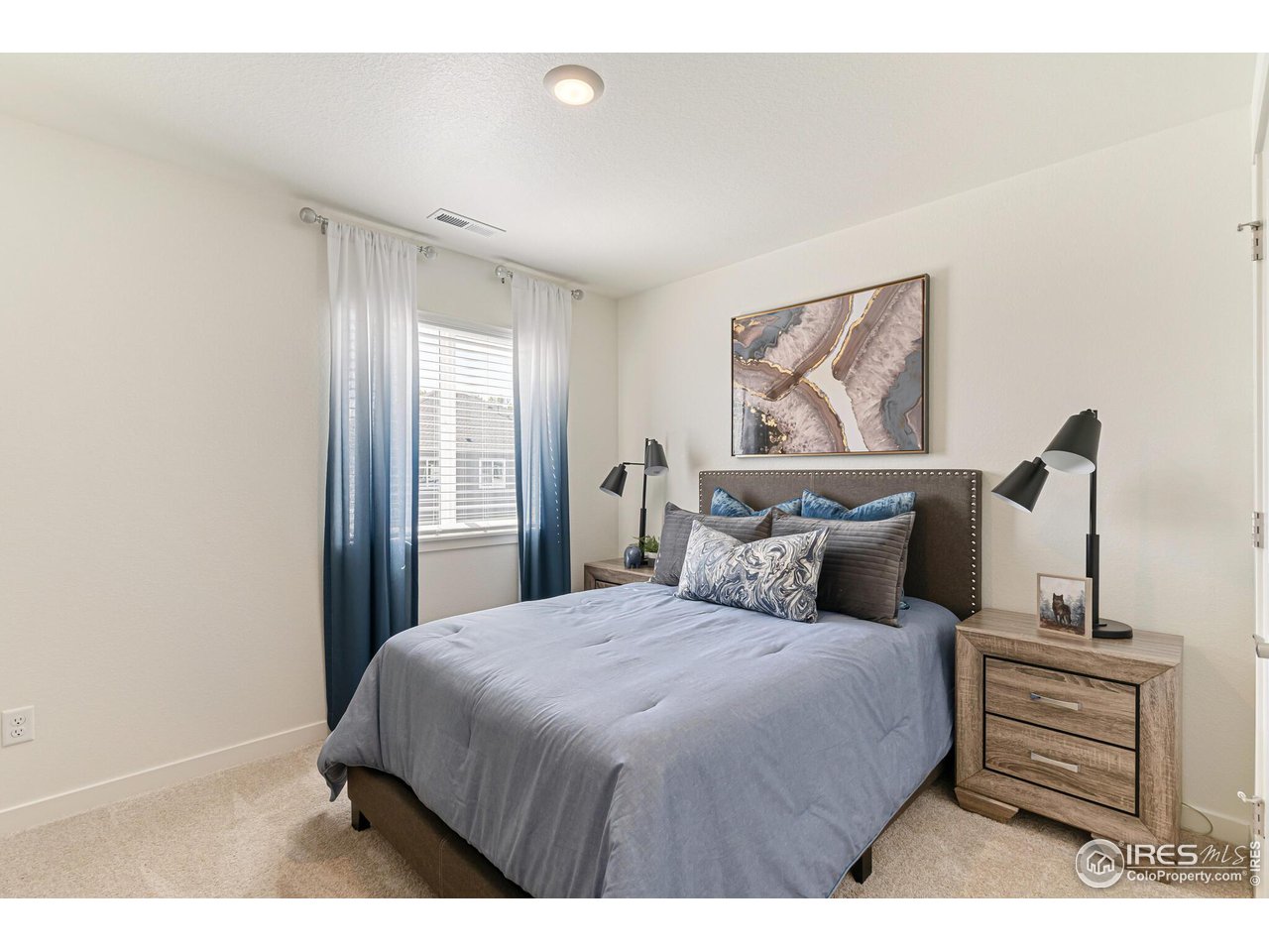 1758 Knobby Pine Dr A