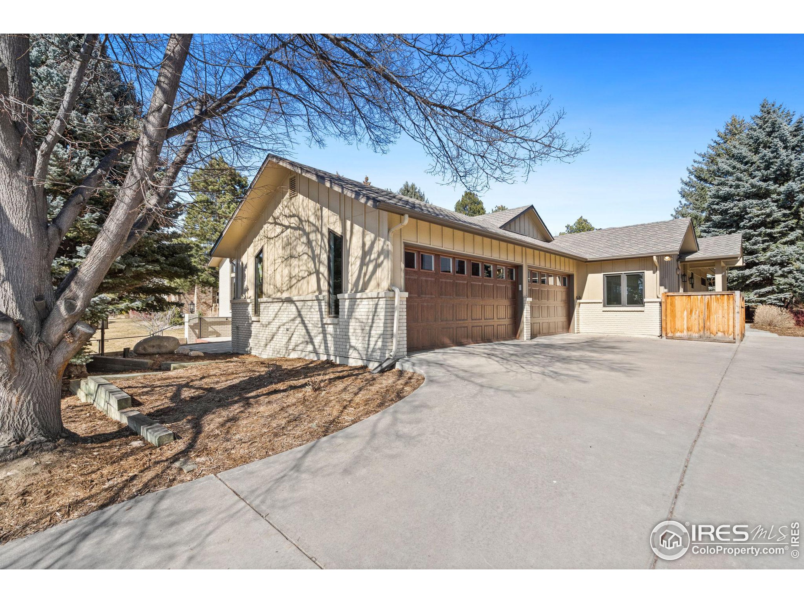 1806 Linden Lake Rd