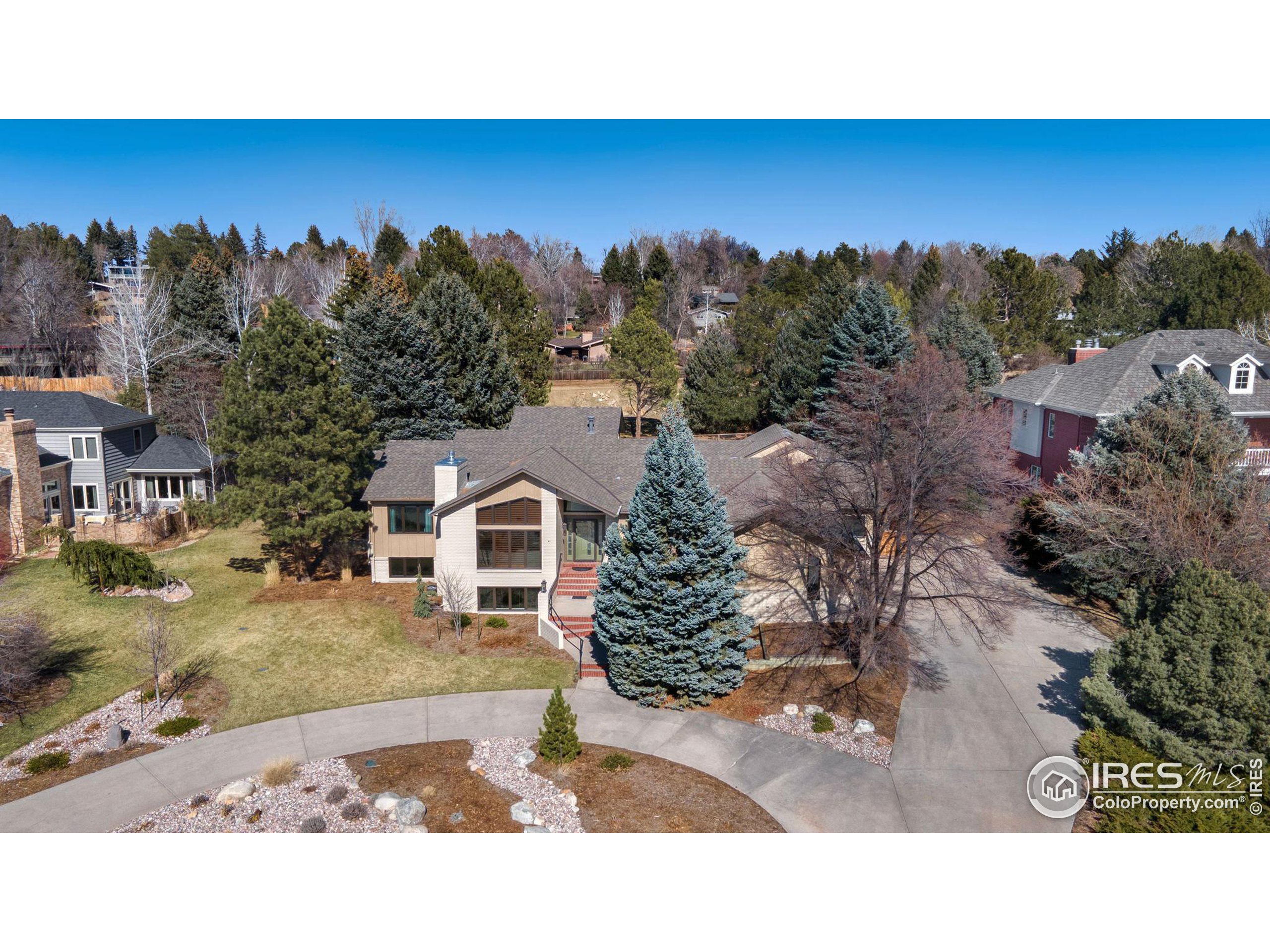 1806 Linden Lake Rd